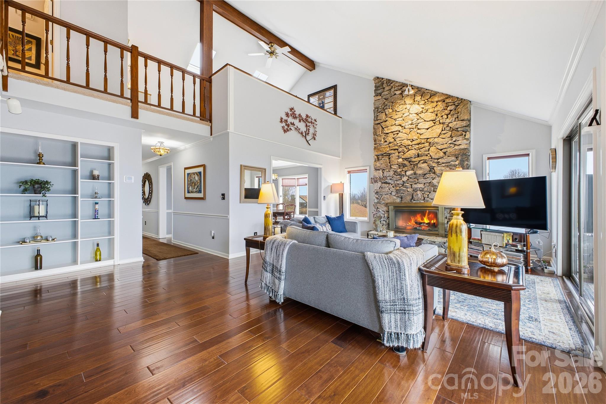1403 Fleetwood Plaza — Hendersonville