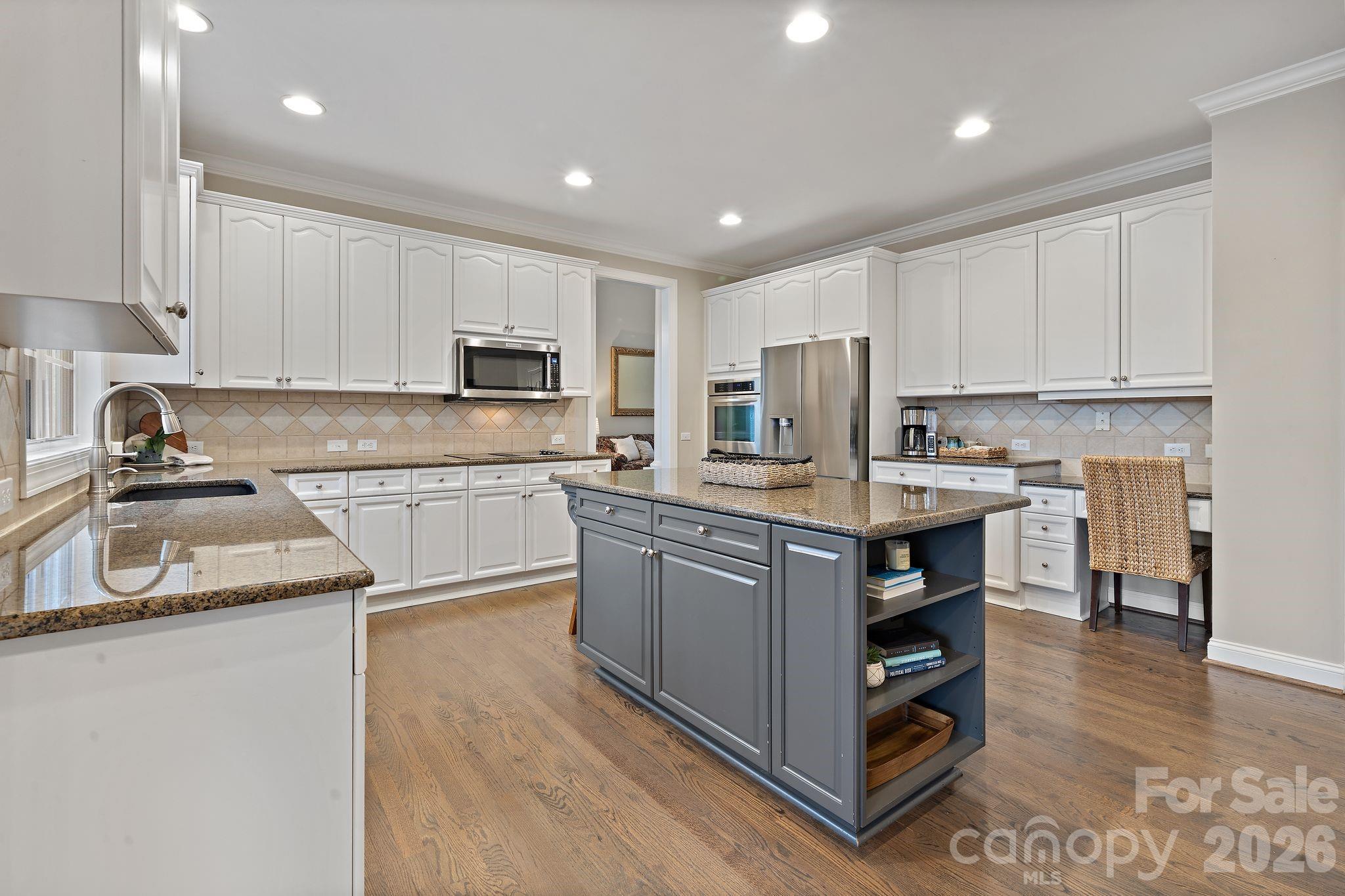4685 Eagle Pointe Court — Denver