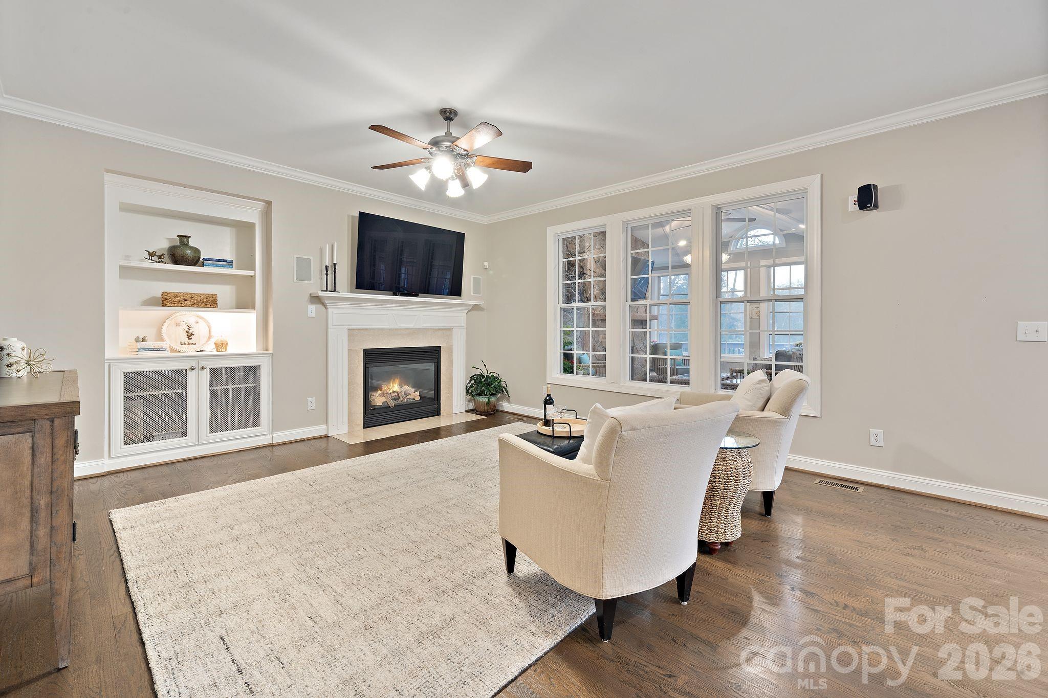 4685 Eagle Pointe Court — Denver