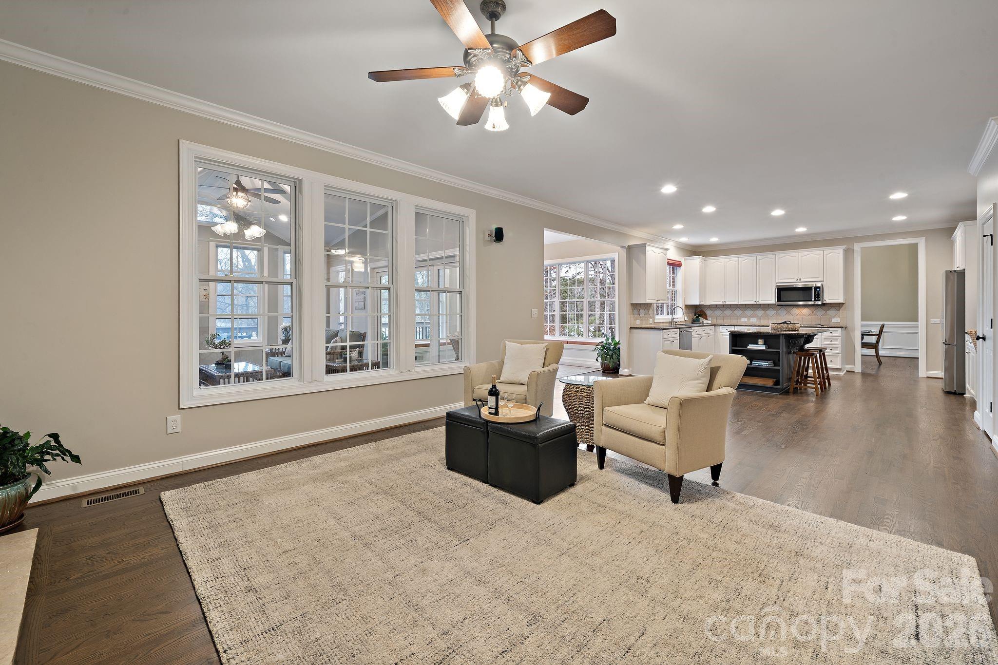 4685 Eagle Pointe Court — Denver