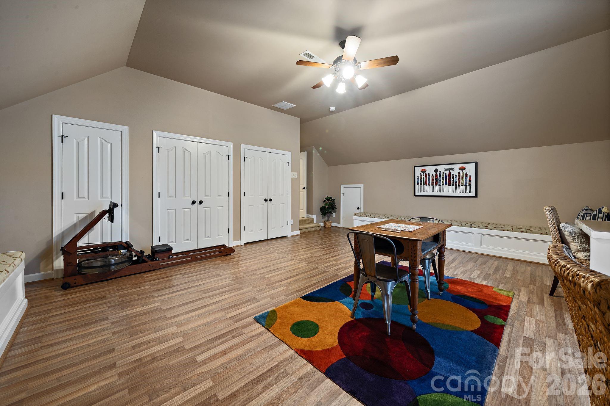 4685 Eagle Pointe Court — Denver