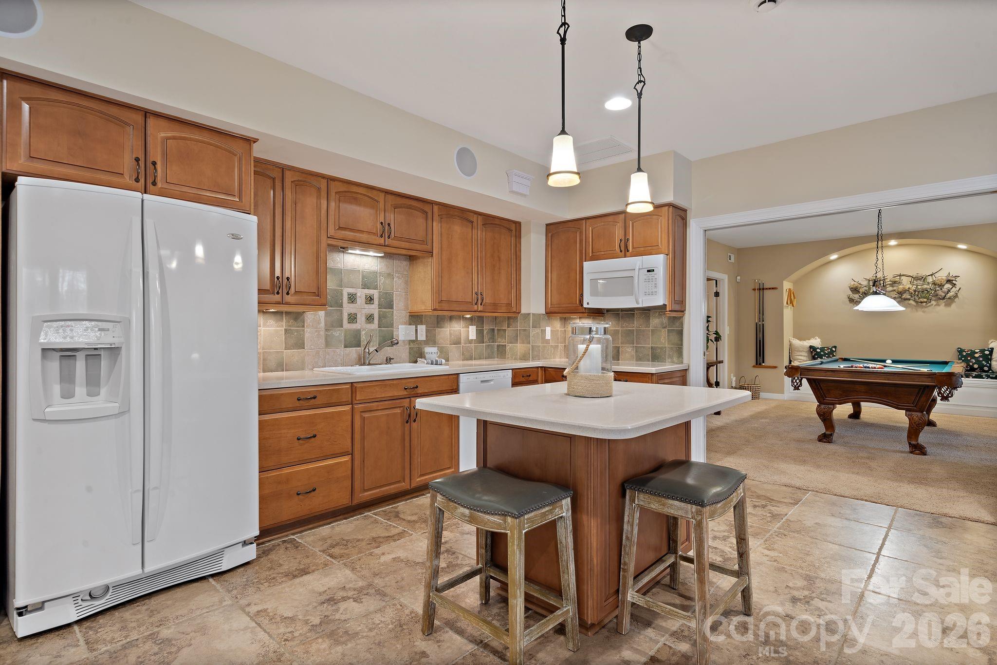 4685 Eagle Pointe Court — Denver