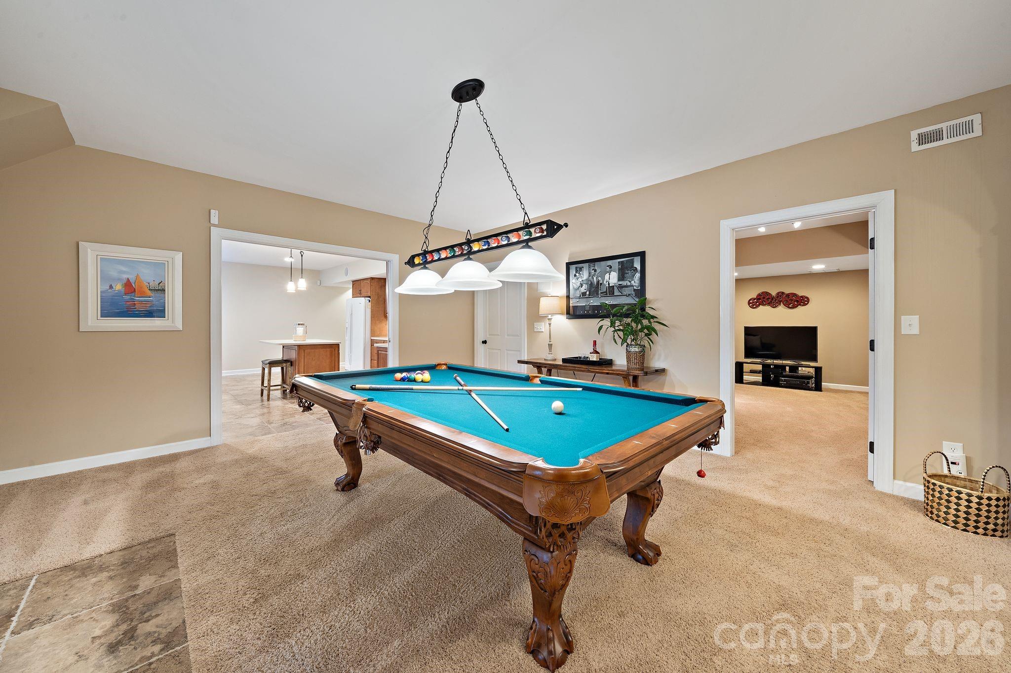 4685 Eagle Pointe Court — Denver