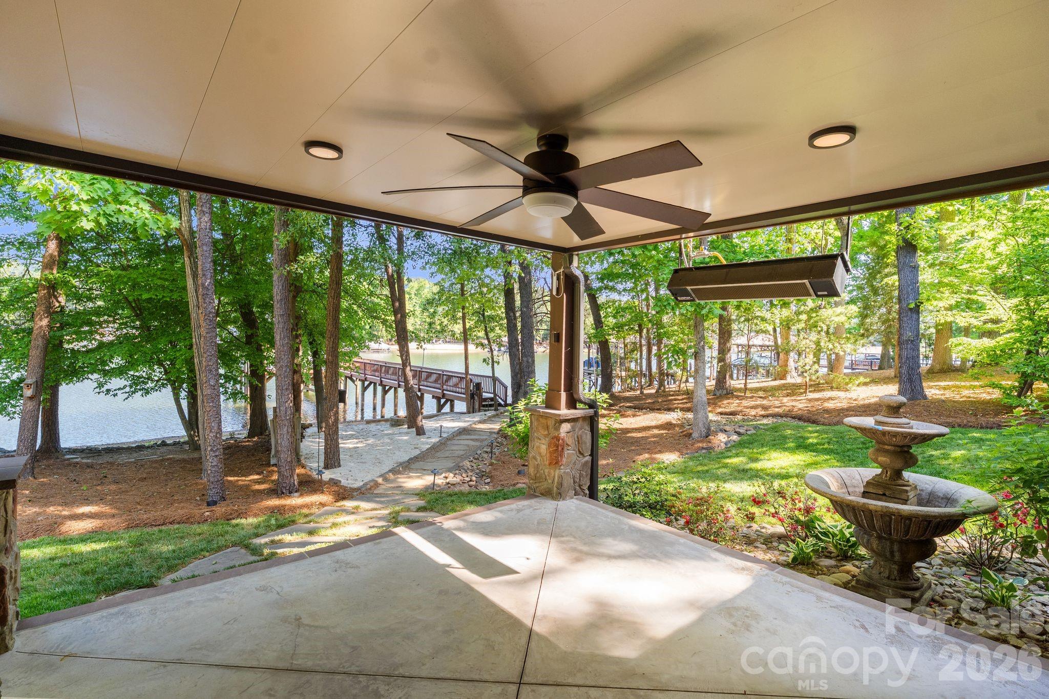 4685 Eagle Pointe Court — Denver