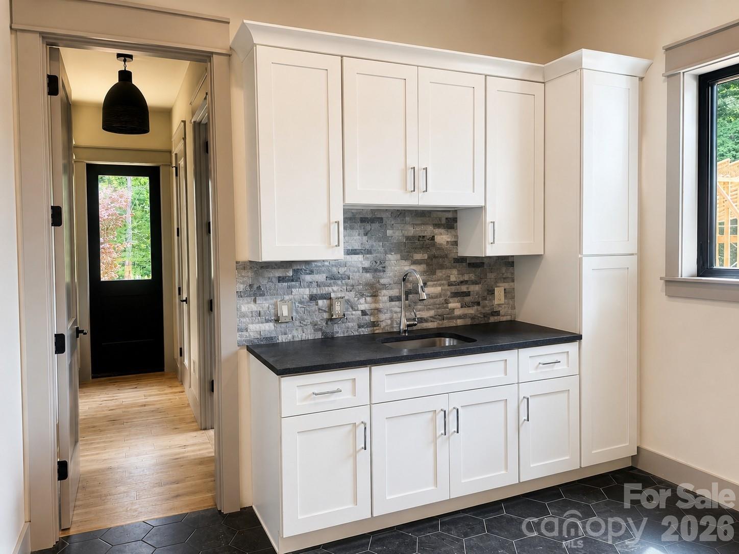 25 Emory Paige Road — Weaverville