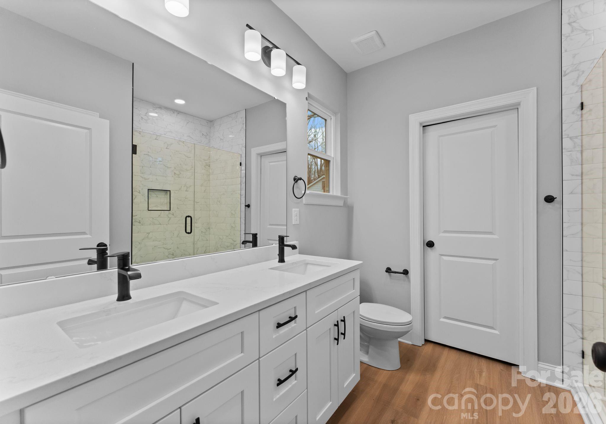 8823 Dogwood Drive — Charlotte