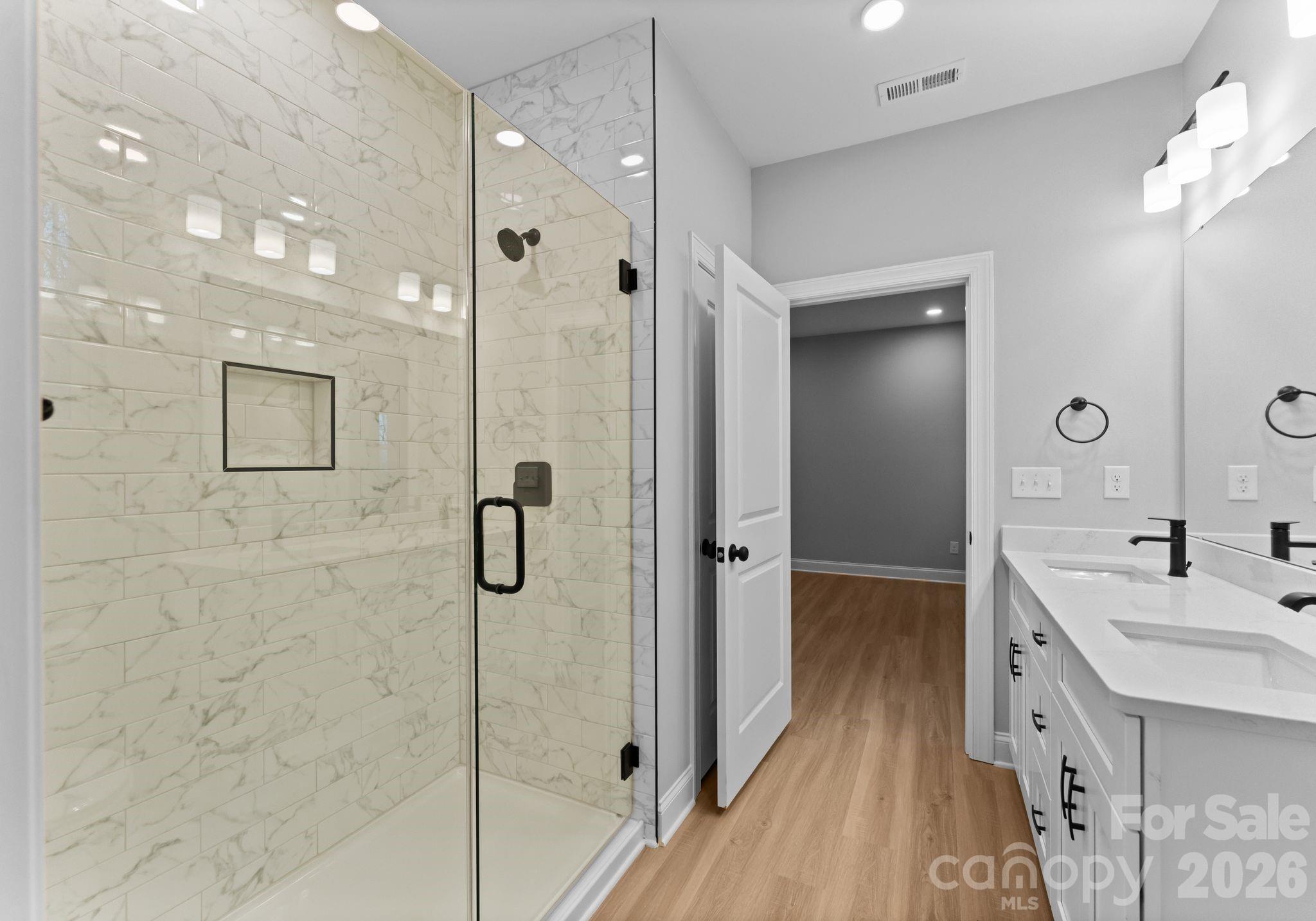 8823 Dogwood Drive — Charlotte