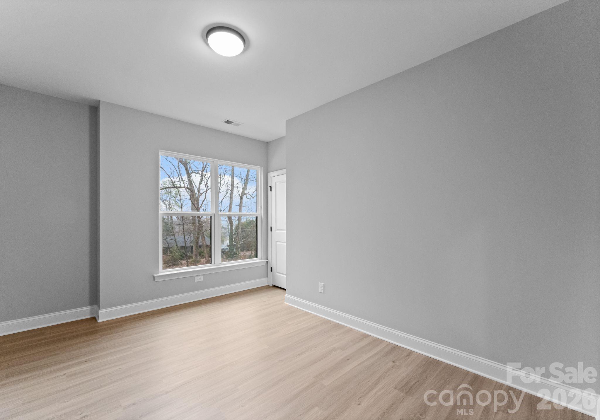 8823 Dogwood Drive — Charlotte