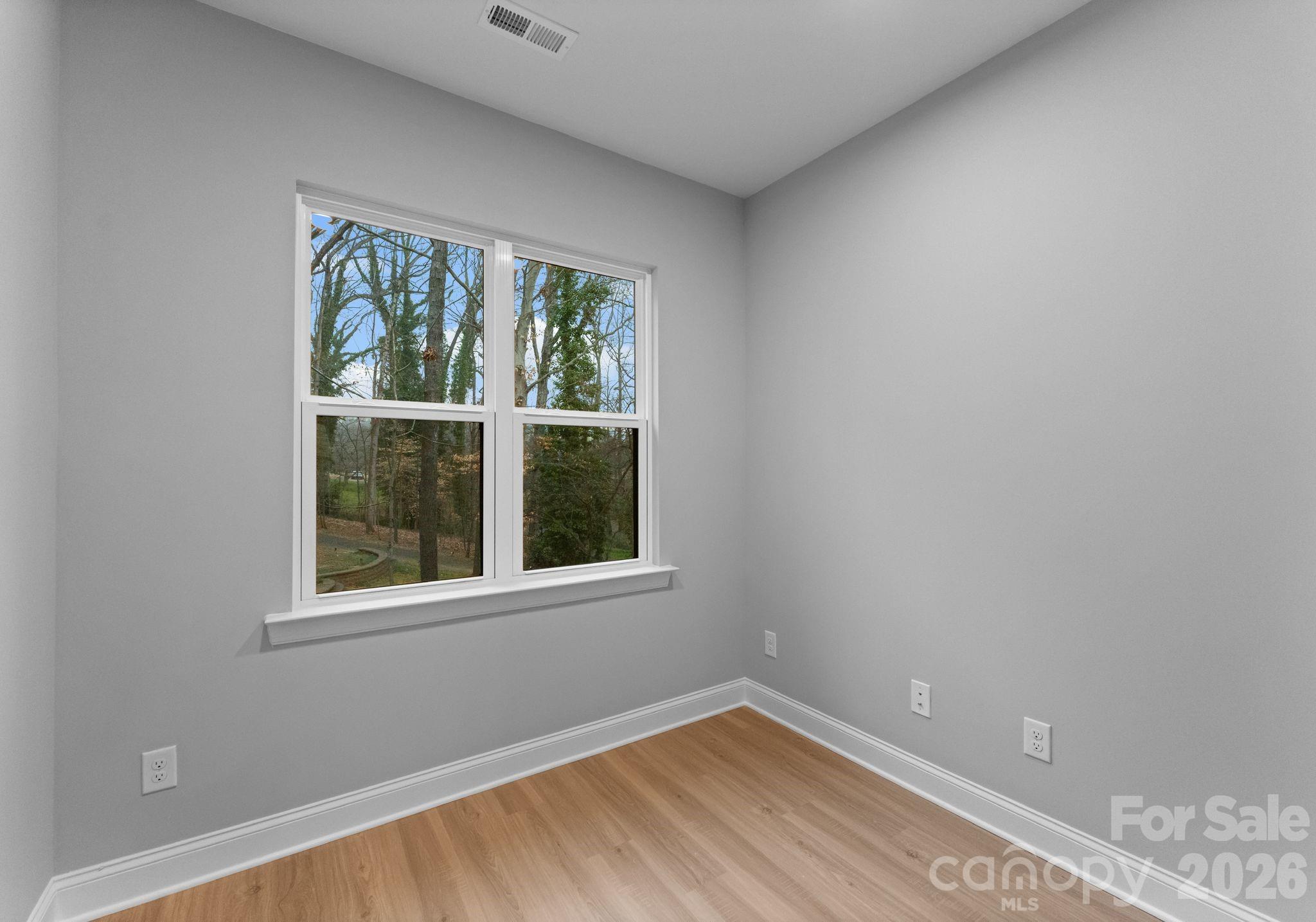 8823 Dogwood Drive — Charlotte