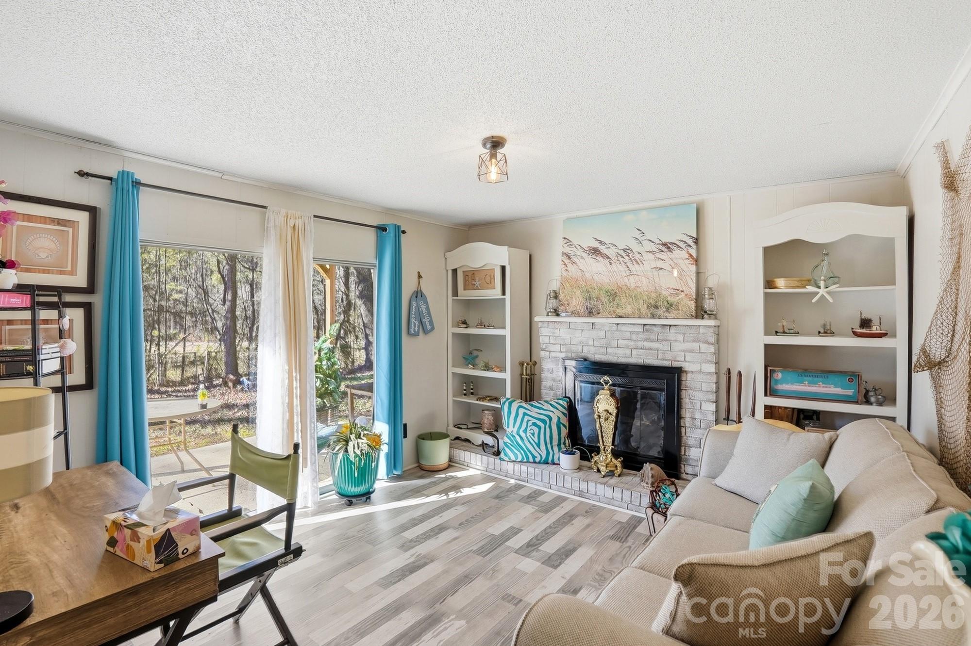 343 Carr Road — Dallas