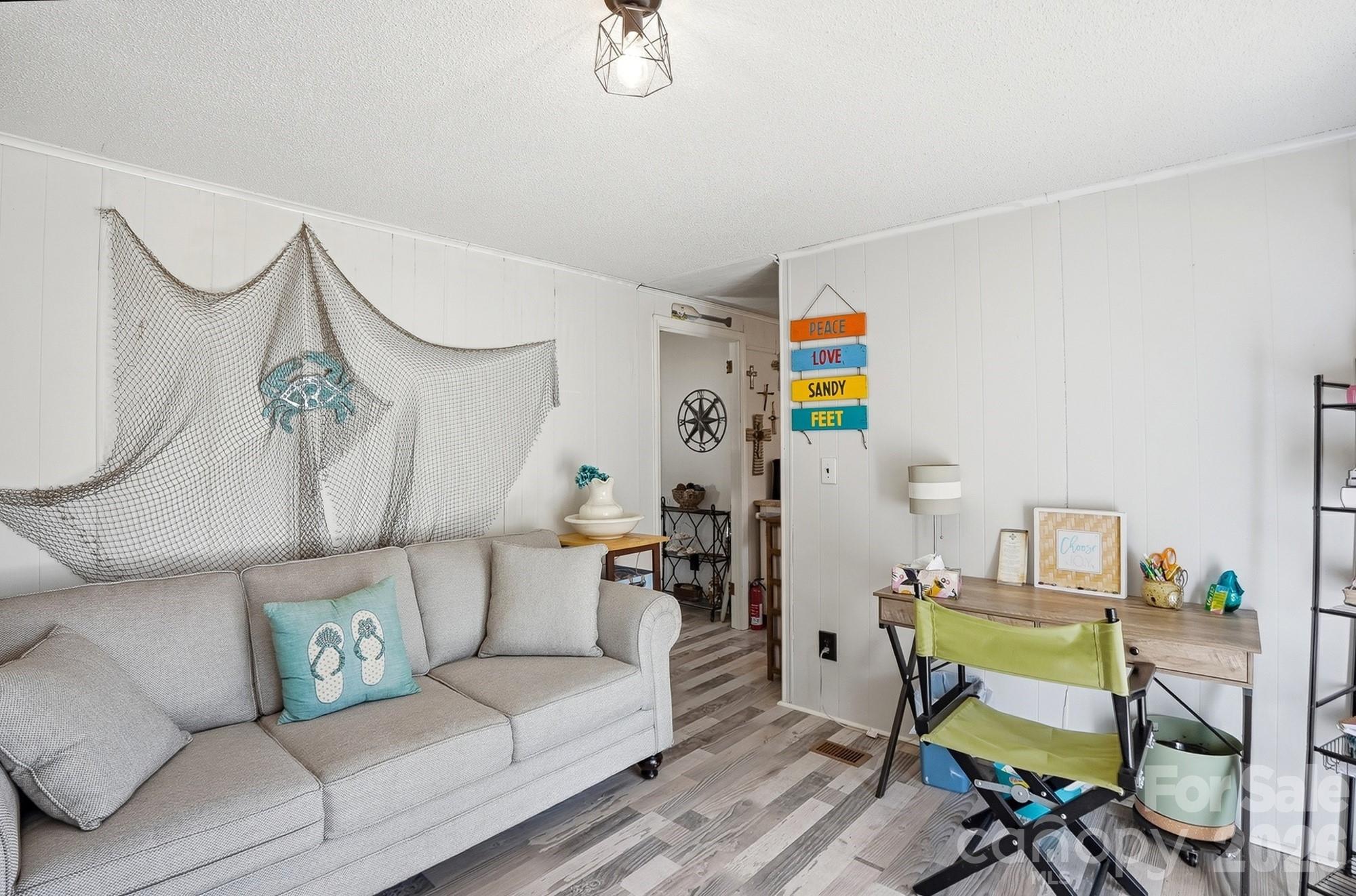 343 Carr Road — Dallas