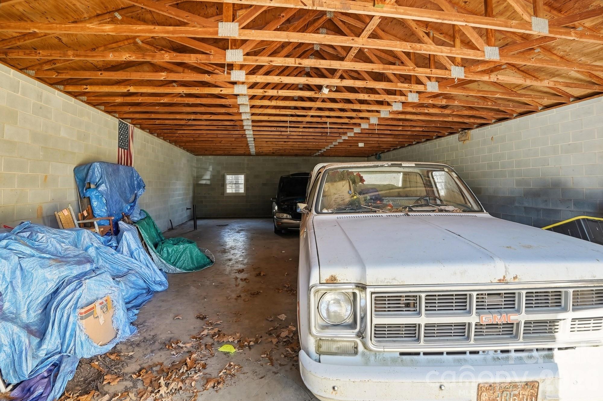 343 Carr Road — Dallas