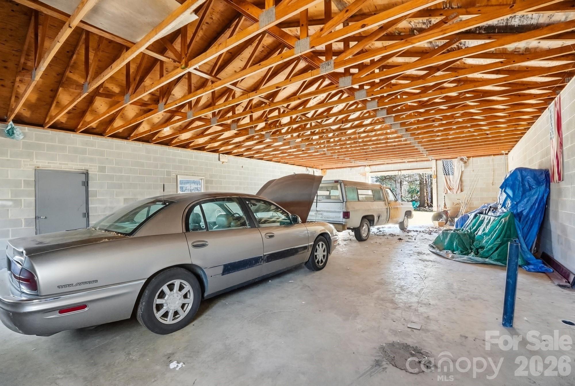 343 Carr Road — Dallas