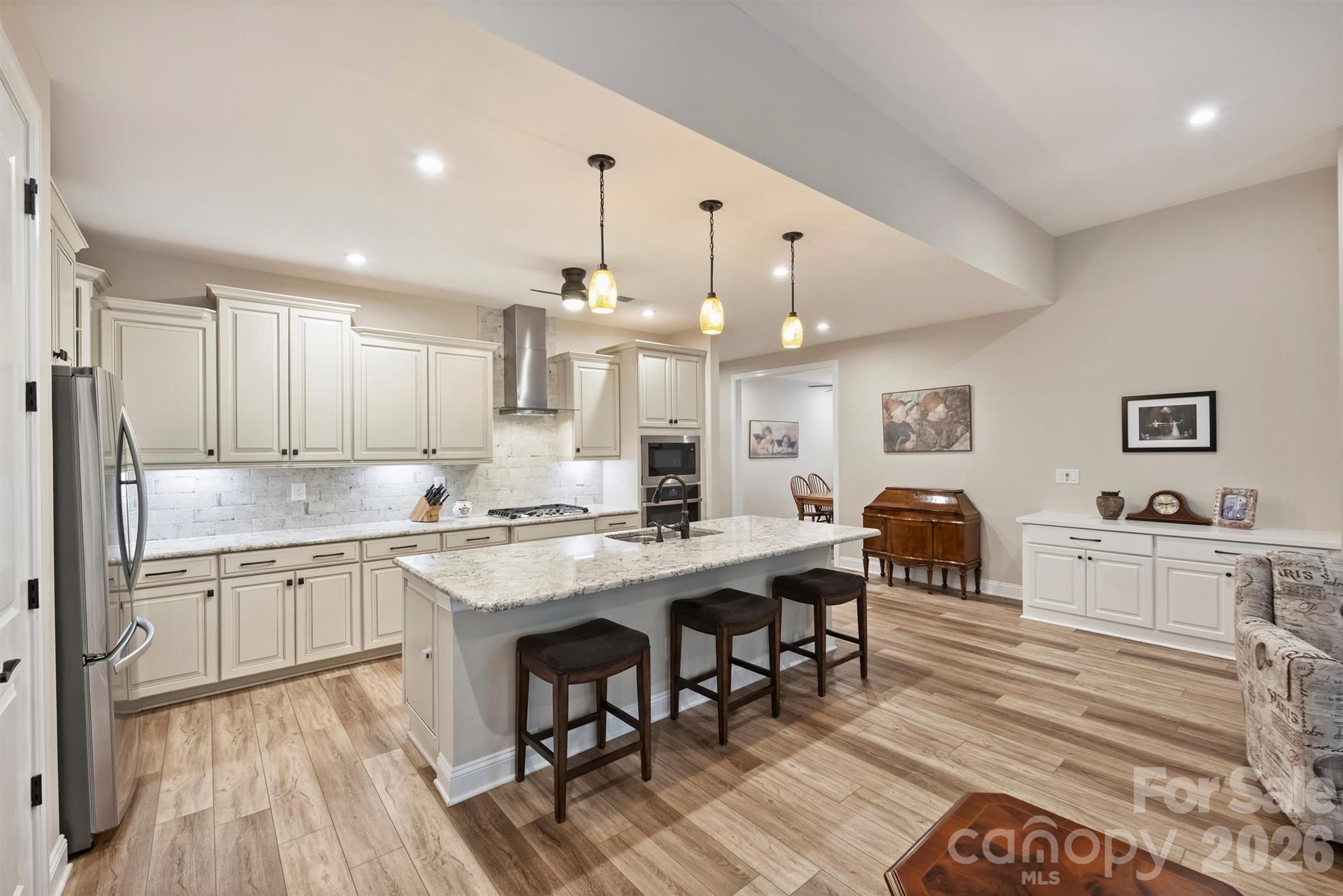 9610 Cresswind Boulevard — Charlotte