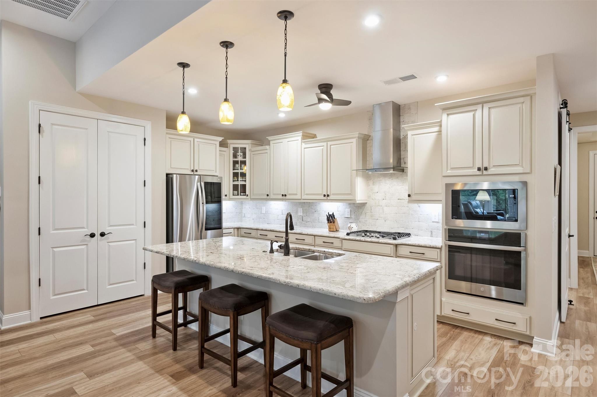 9610 Cresswind Boulevard — Charlotte