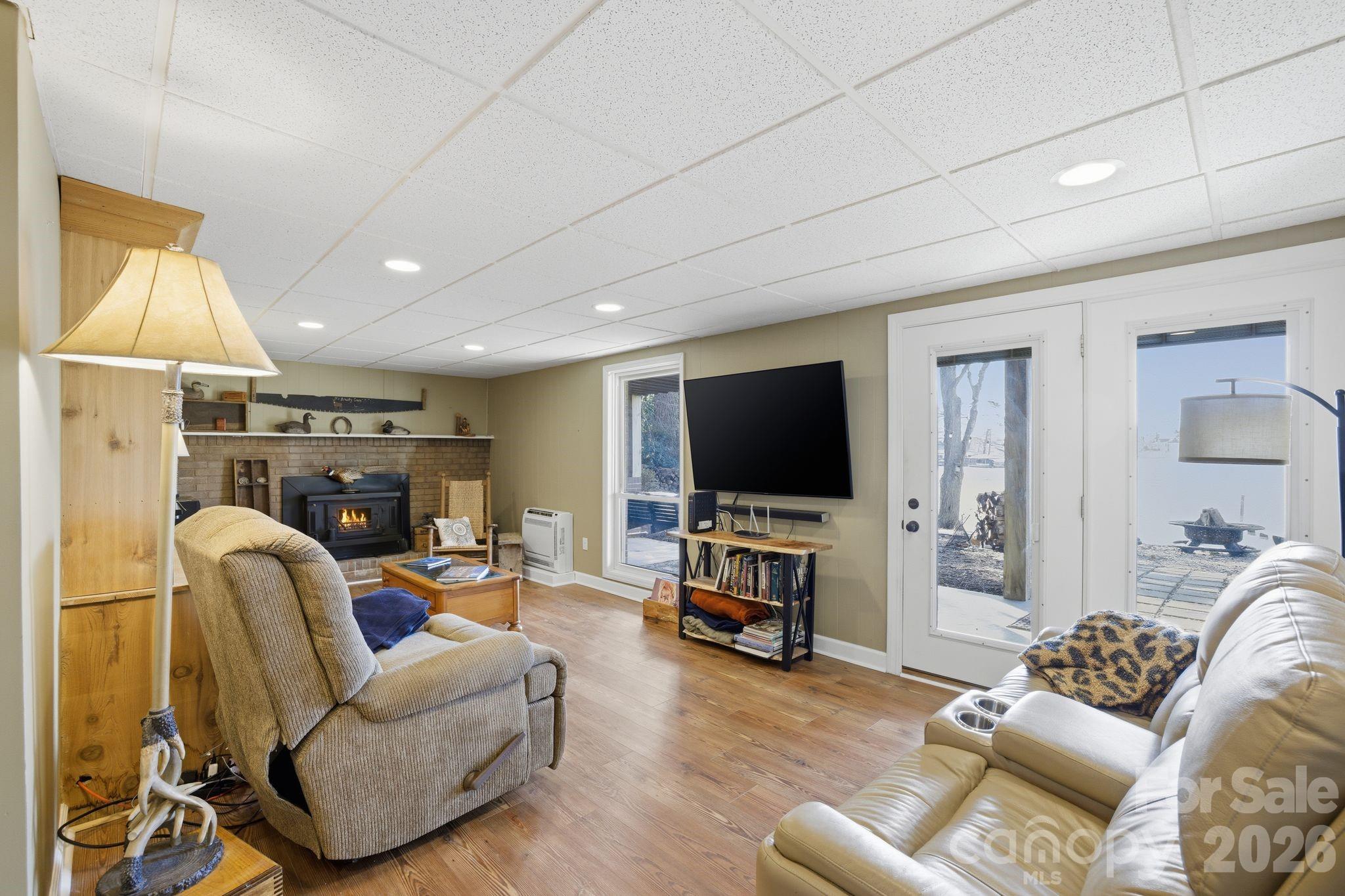 122 Lily Pad Loop — Troutman