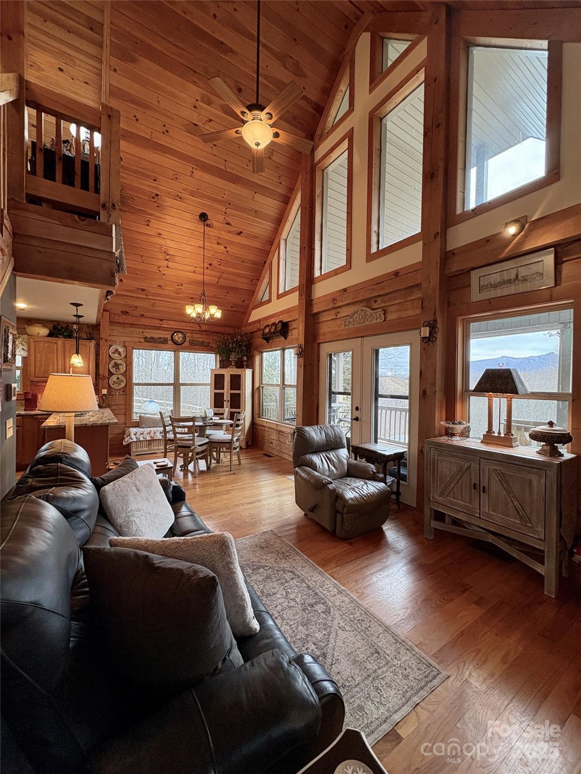 1284 River Breeze Drive #9 — Creston