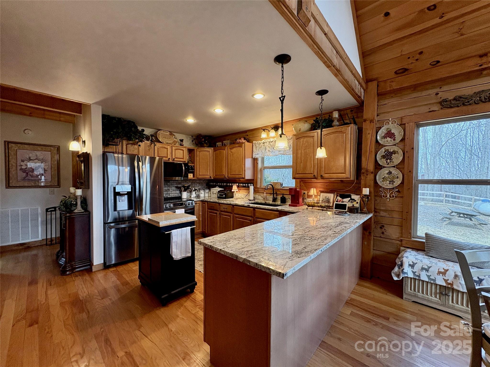 1284 River Breeze Drive #9 — Creston