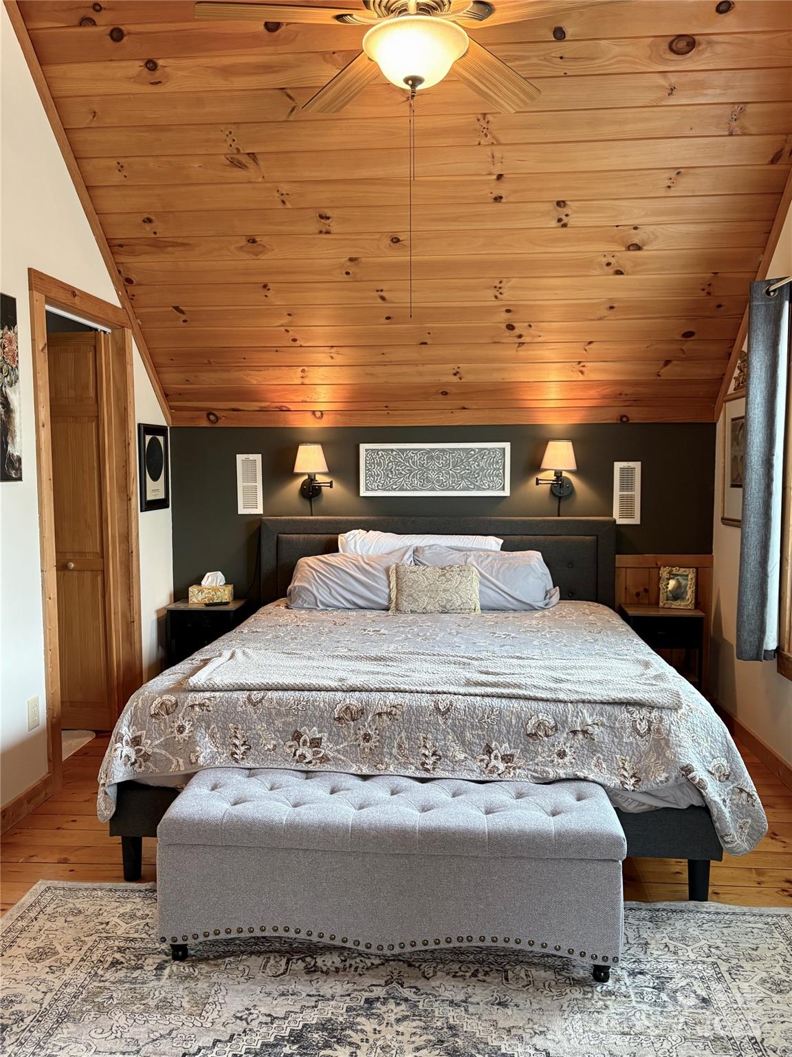 1284 River Breeze Drive #9 — Creston