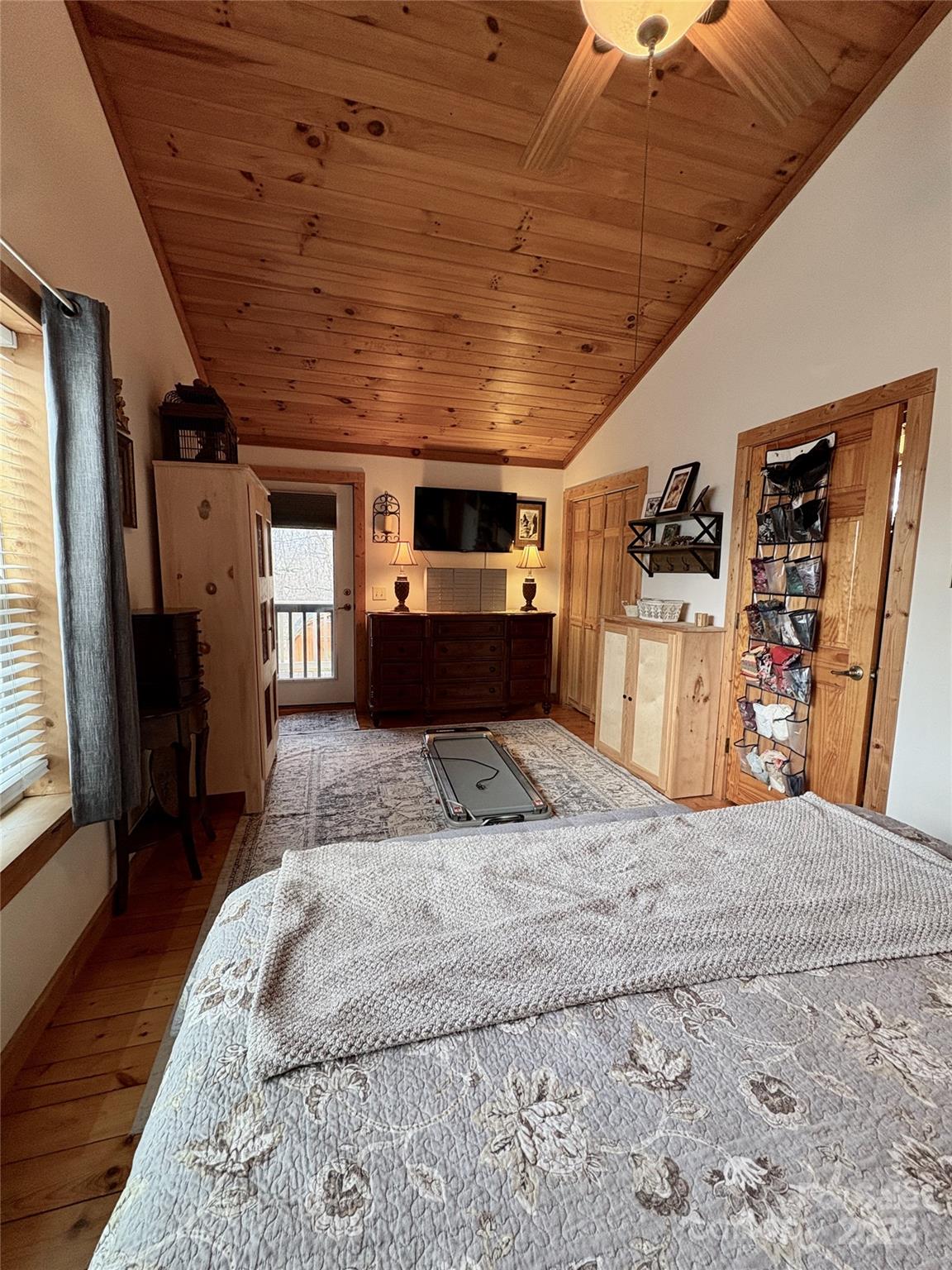 1284 River Breeze Drive #9 — Creston