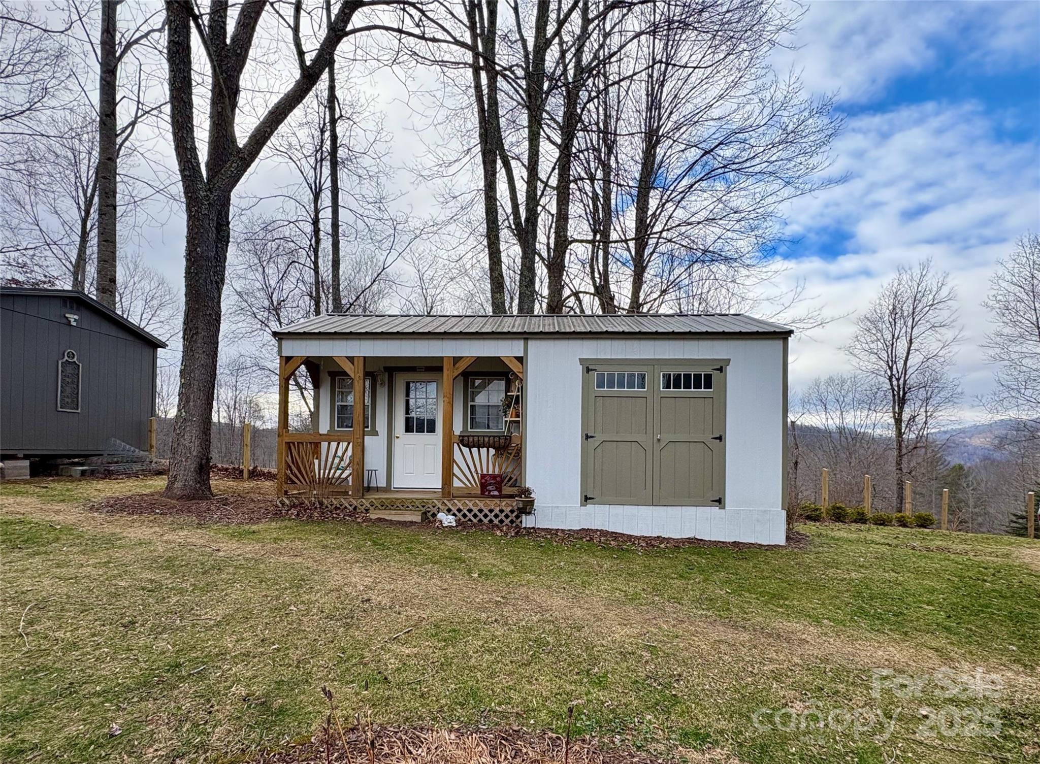1284 River Breeze Drive #9 — Creston
