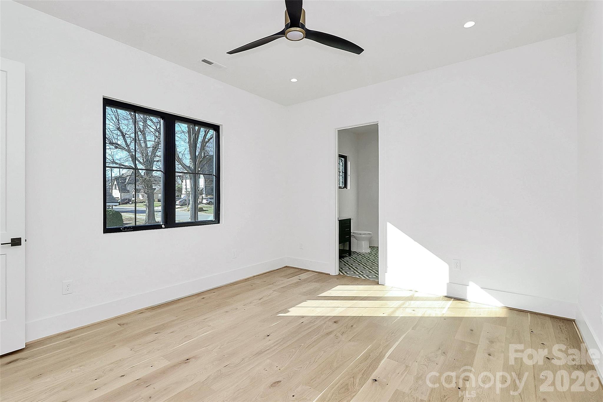 1505 Grace Street — Charlotte