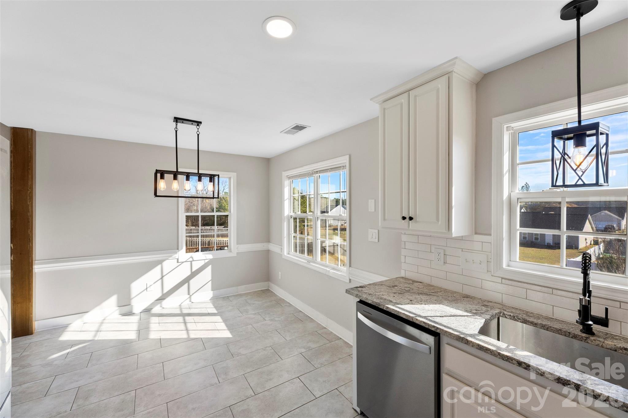 417 Oakleigh Lane — Oakboro