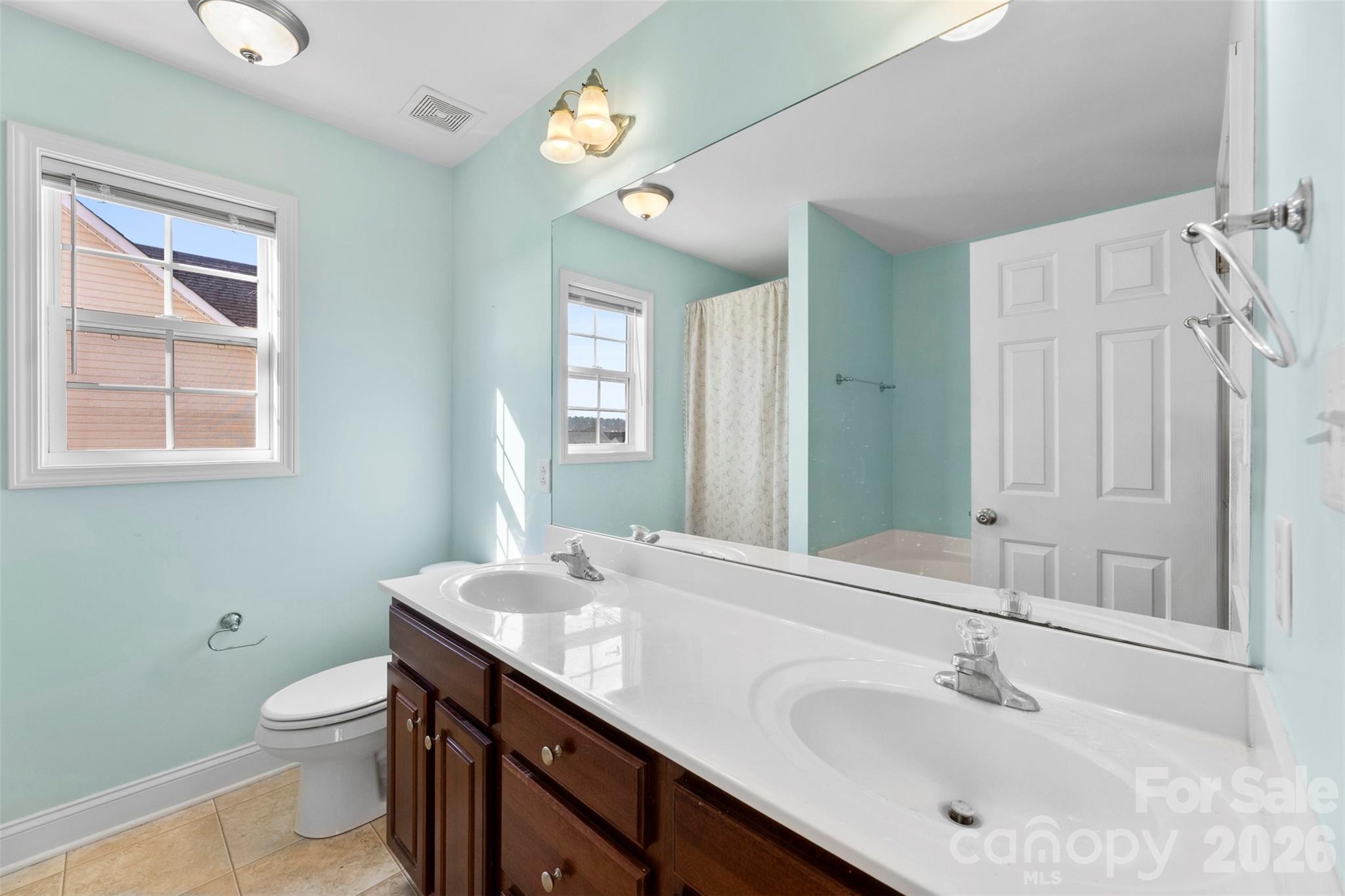 417 Oakleigh Lane — Oakboro