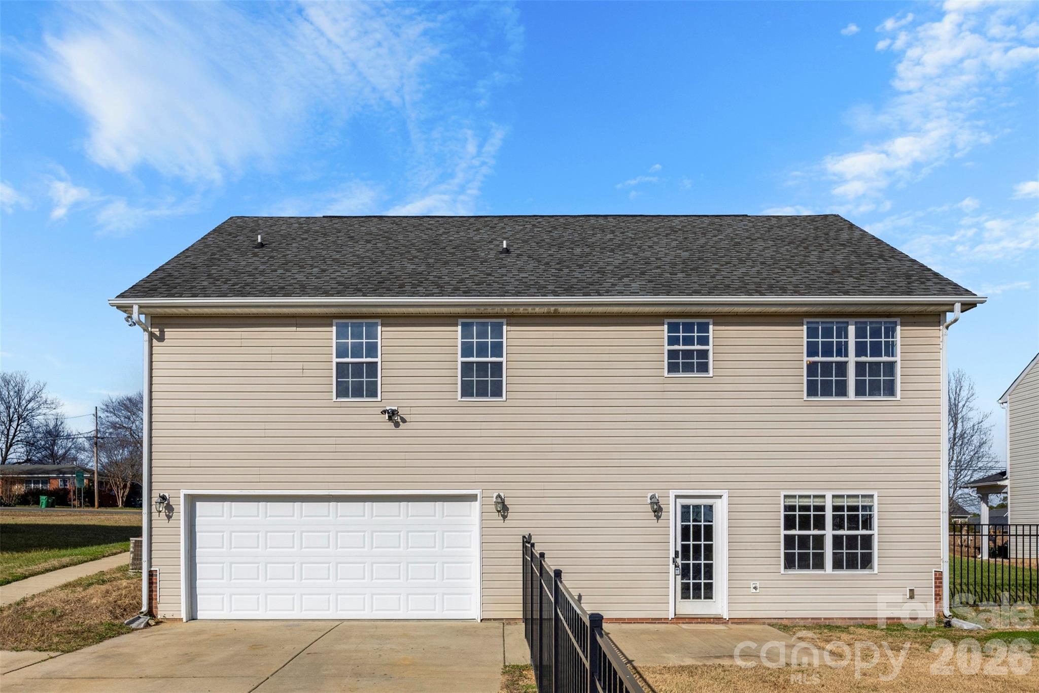 417 Oakleigh Lane — Oakboro