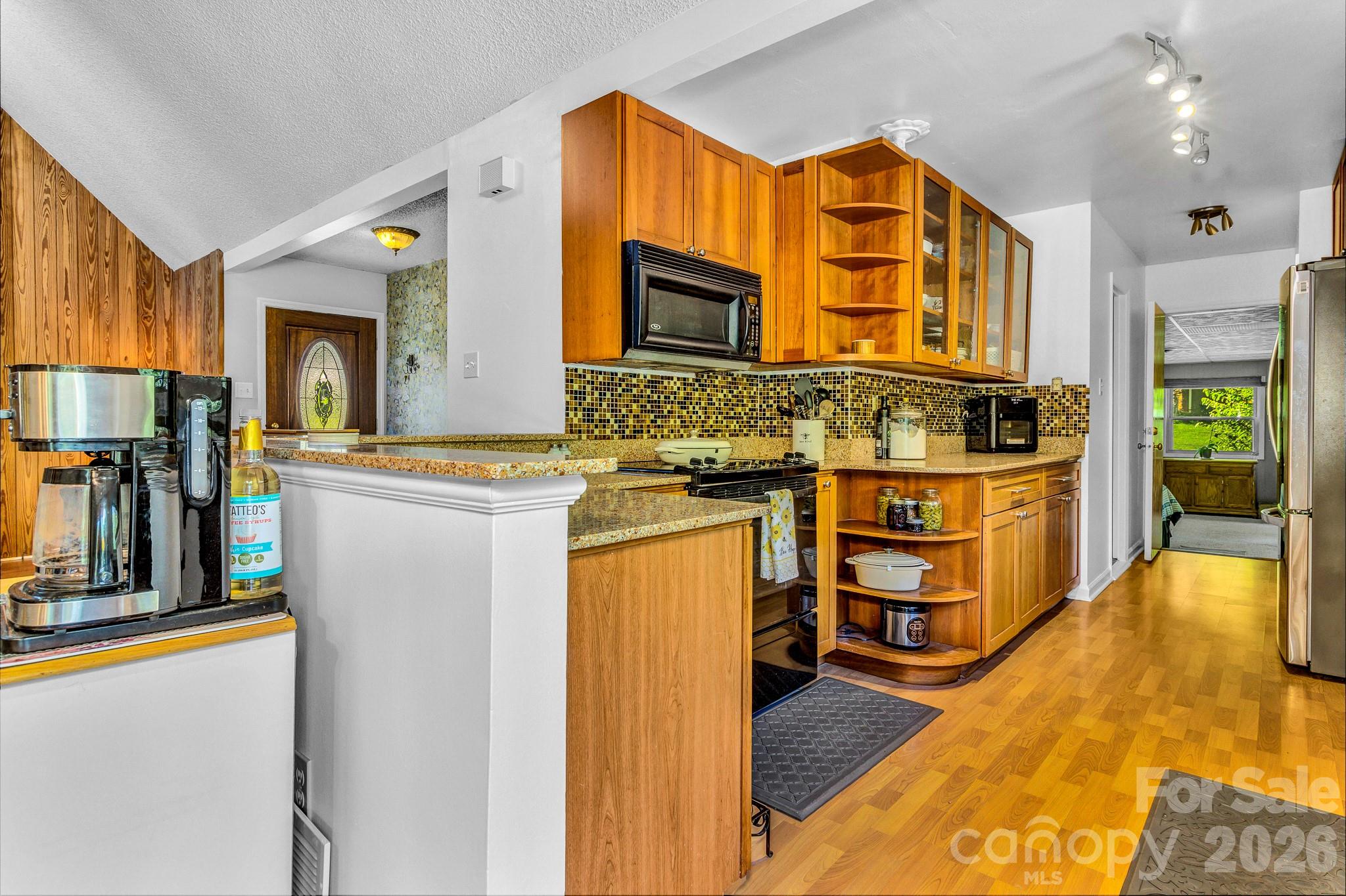 5 Fairway Drive — Arden
