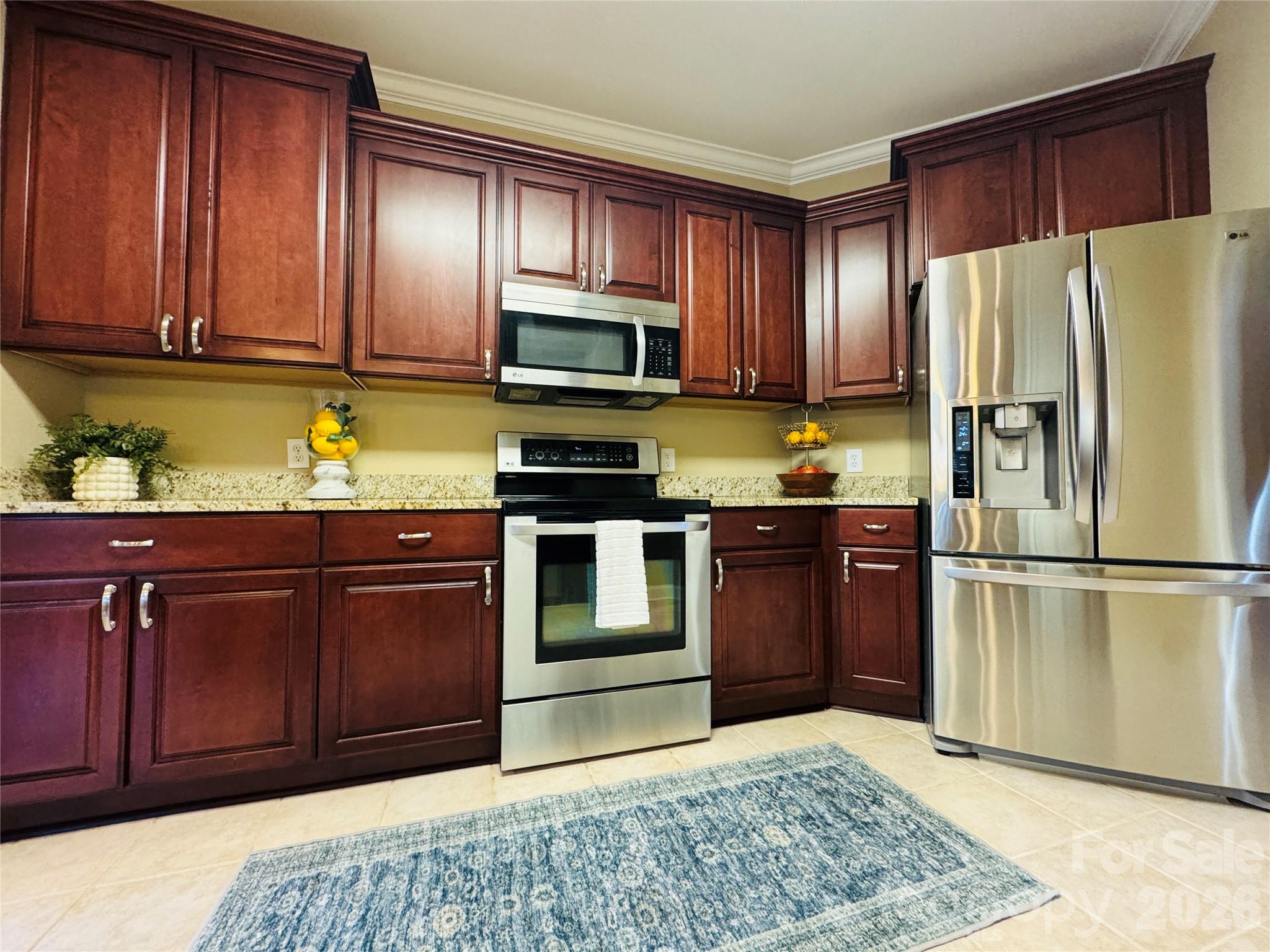 1266 Oak Grove Lane — Salisbury