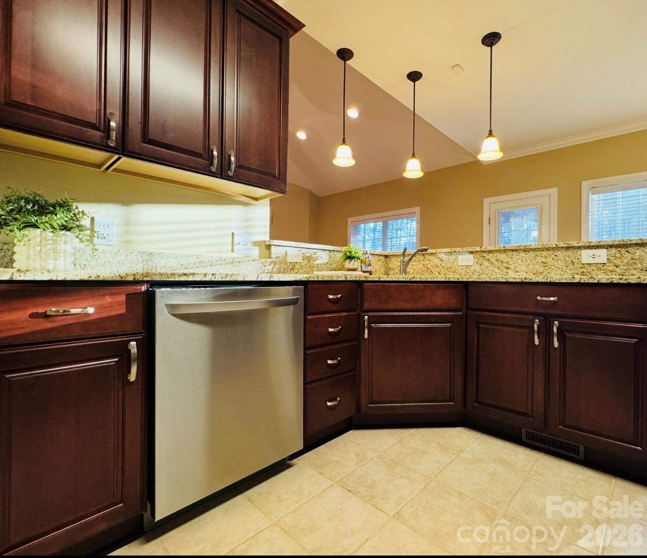 1266 Oak Grove Lane — Salisbury