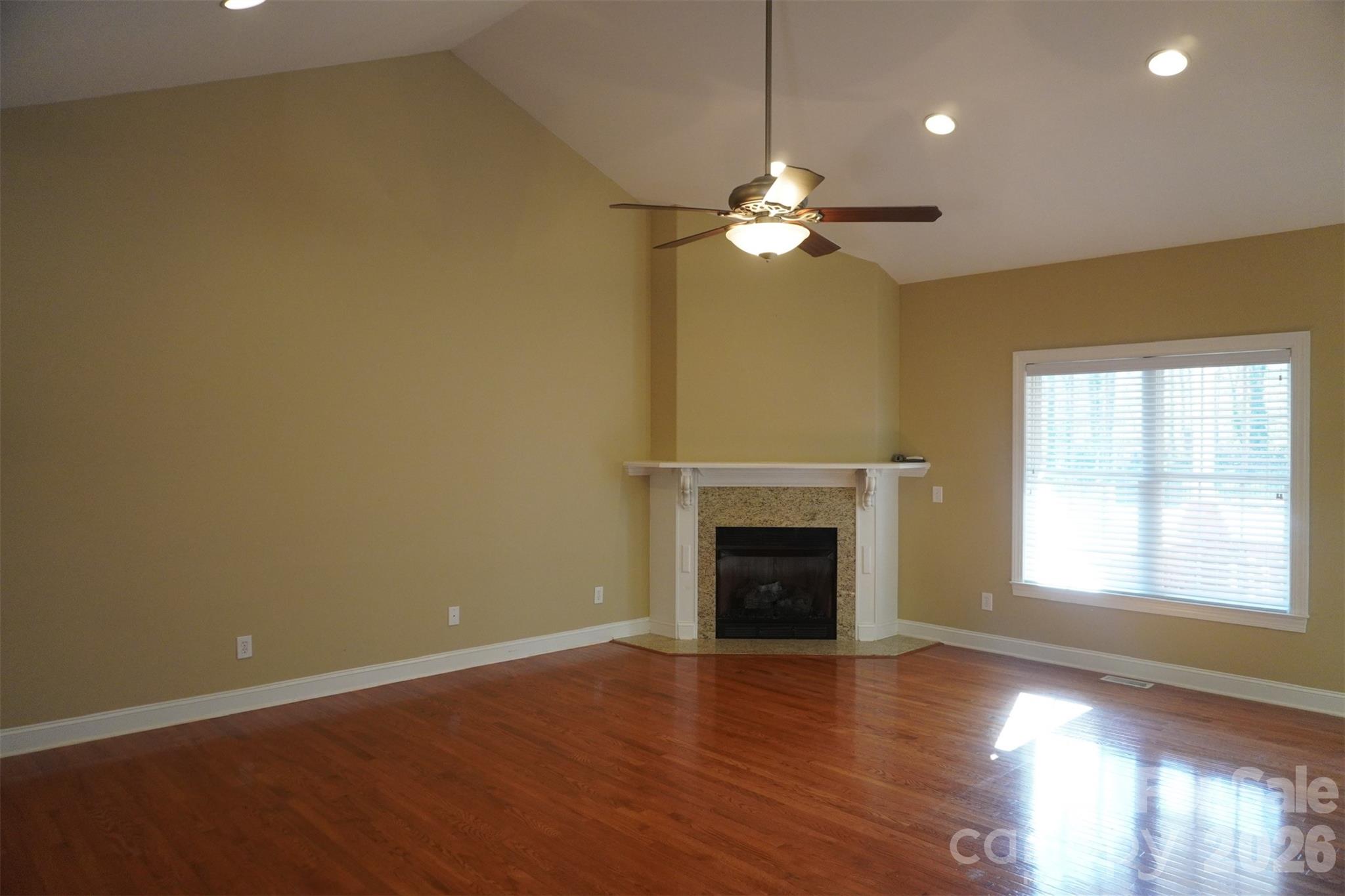 1266 Oak Grove Lane — Salisbury