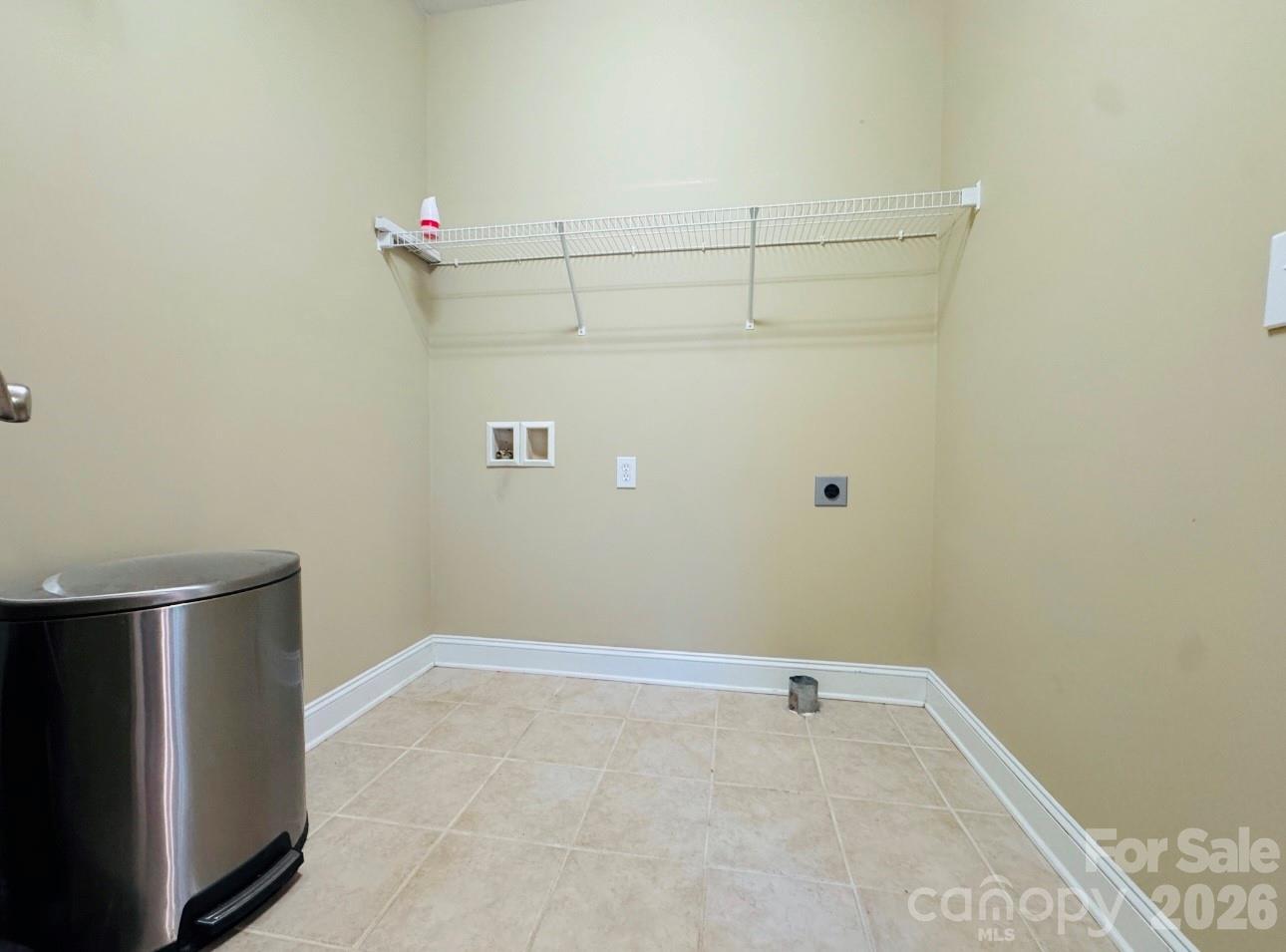 1266 Oak Grove Lane — Salisbury