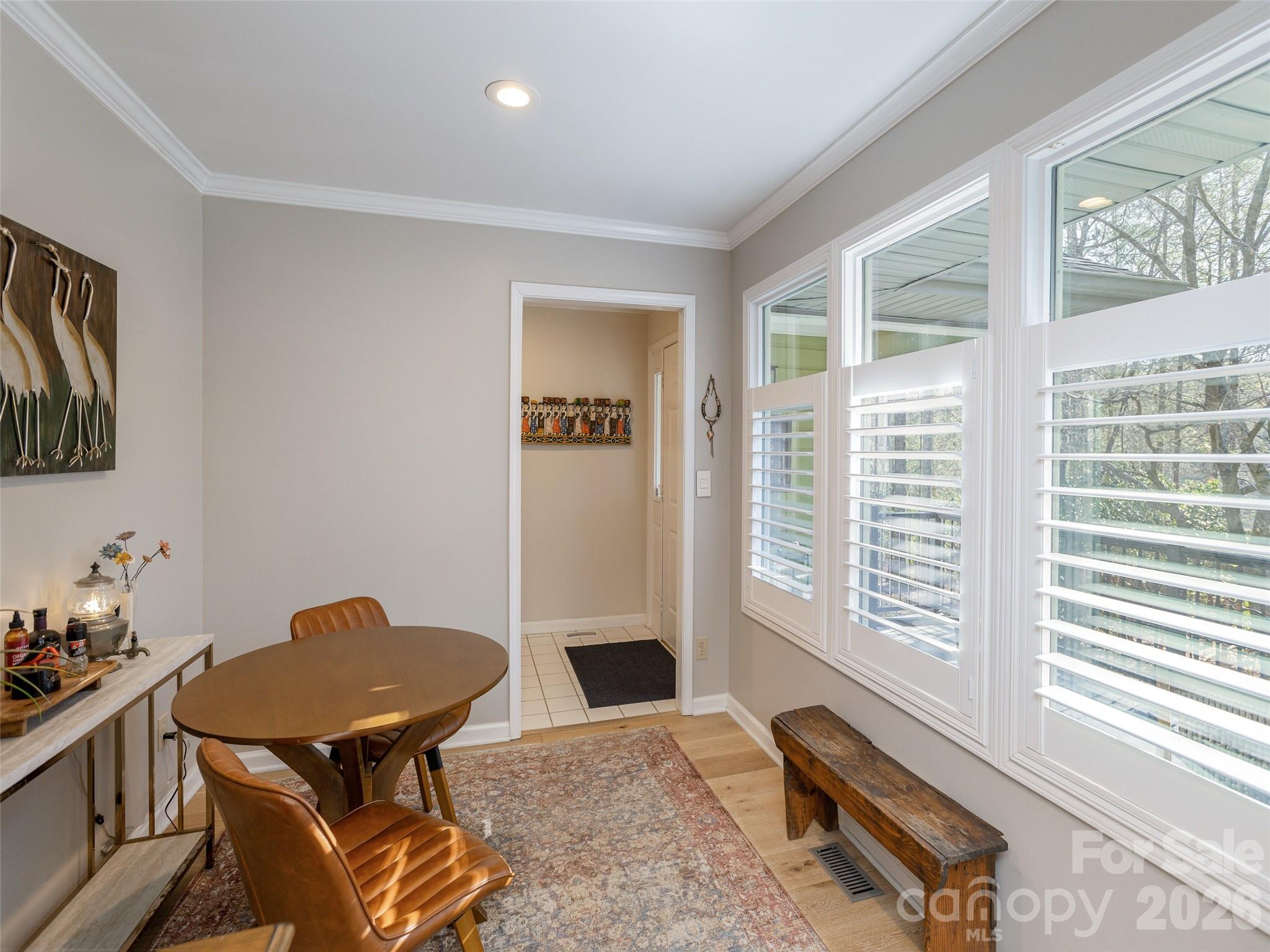 128 Camellia Way — Hendersonville
