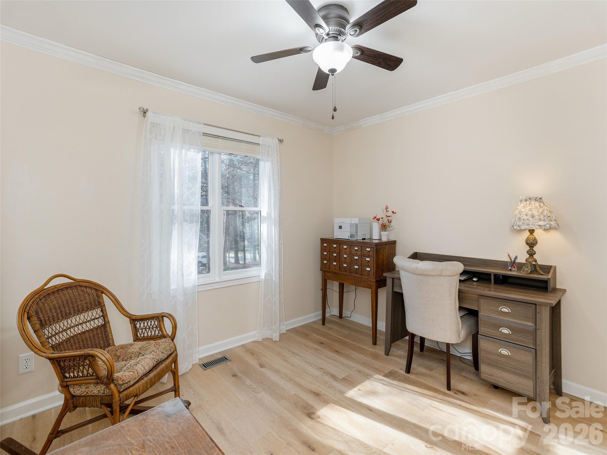 128 Camellia Way — Hendersonville