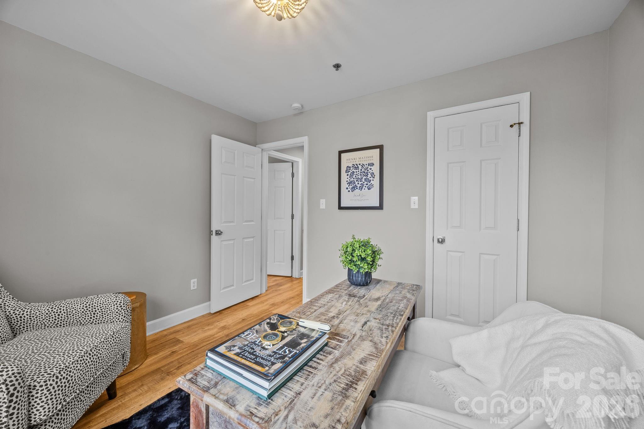 416 Queens Road #19 — Charlotte