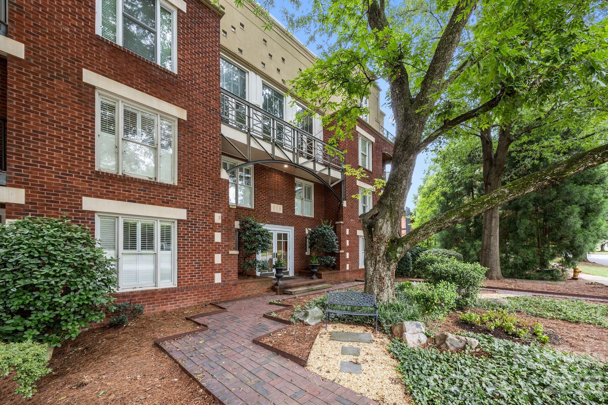 416 Queens Road #19 — Charlotte