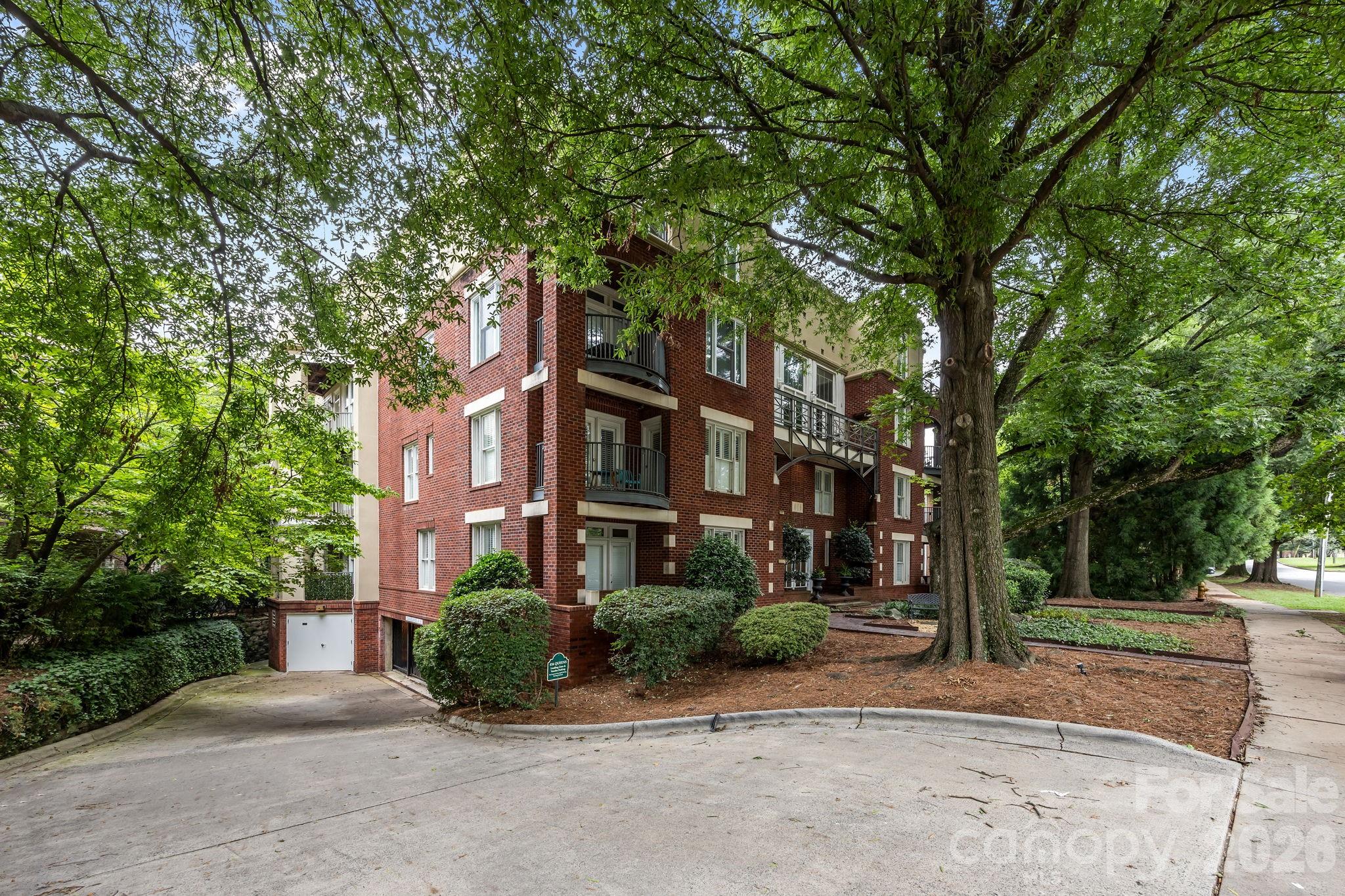 416 Queens Road #19 — Charlotte