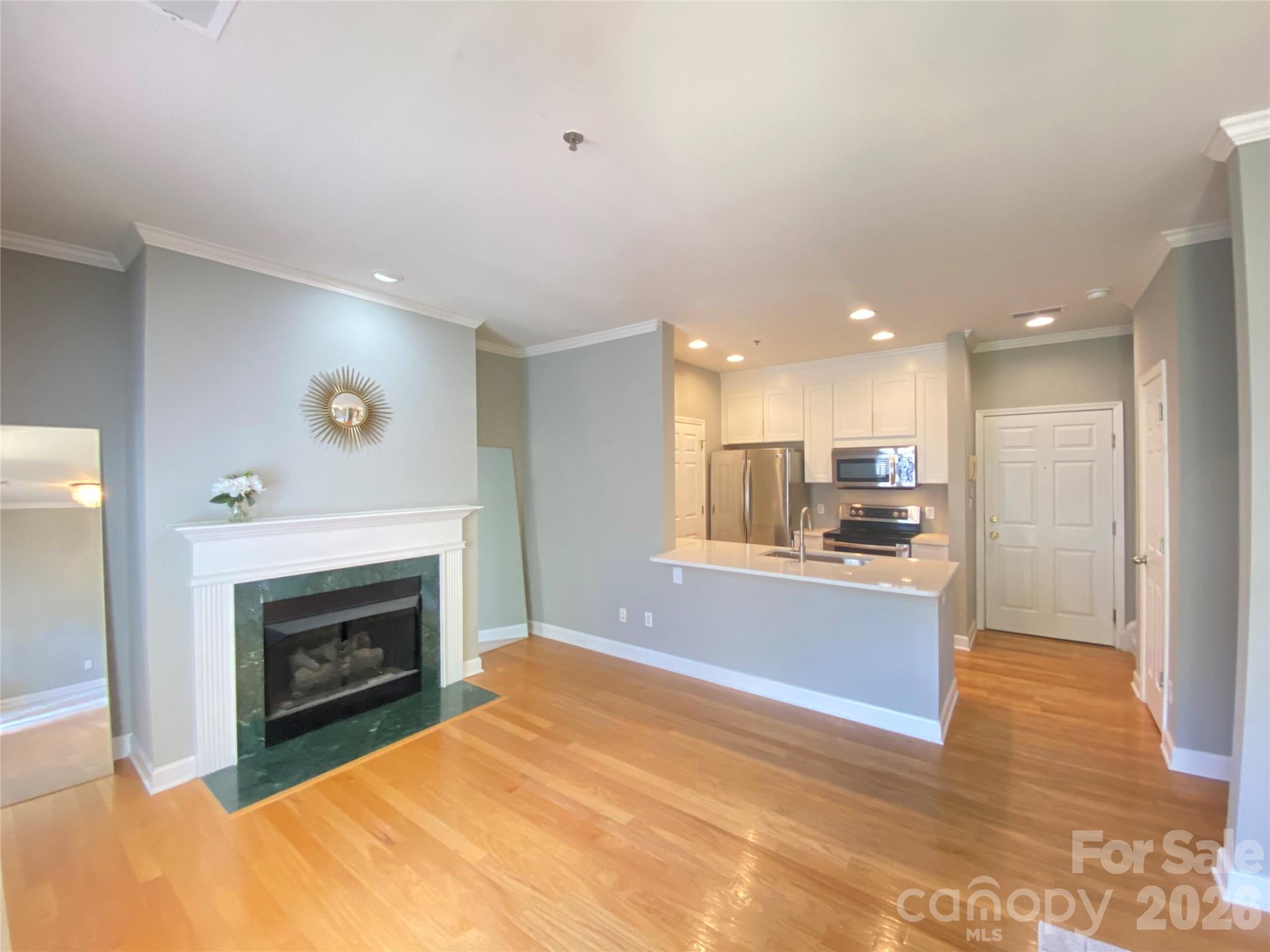 416 Queens Road #19 — Charlotte