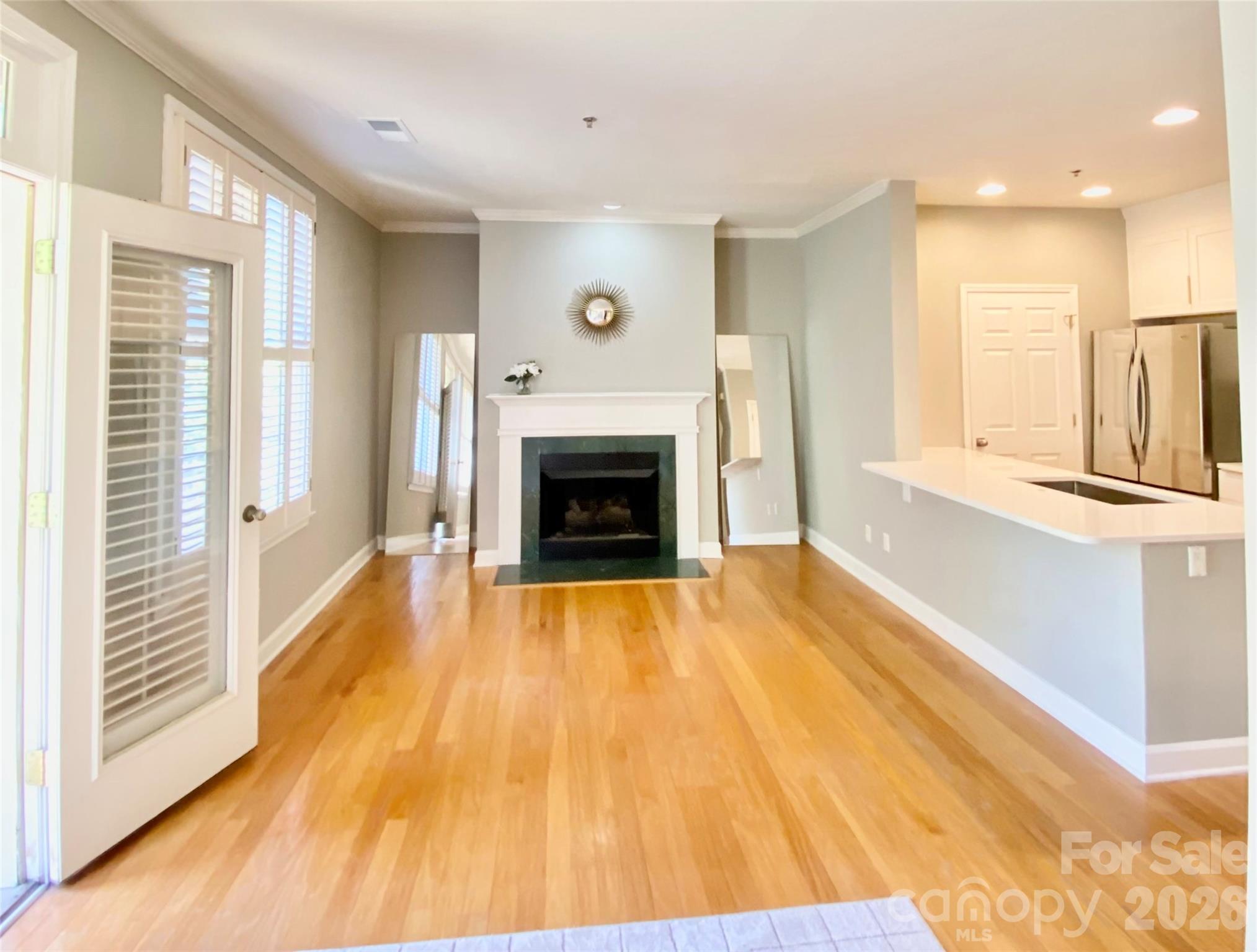 416 Queens Road #19 — Charlotte