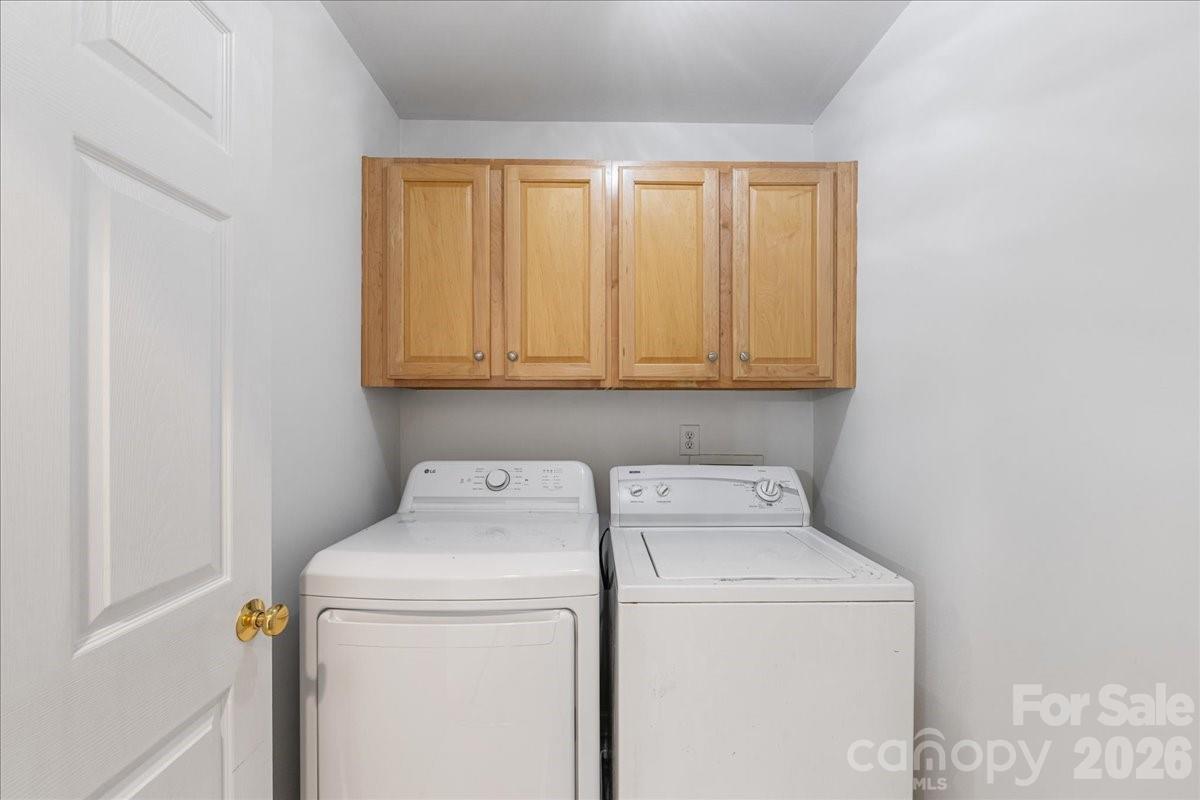4523 Brent Wood Drive — Belmont