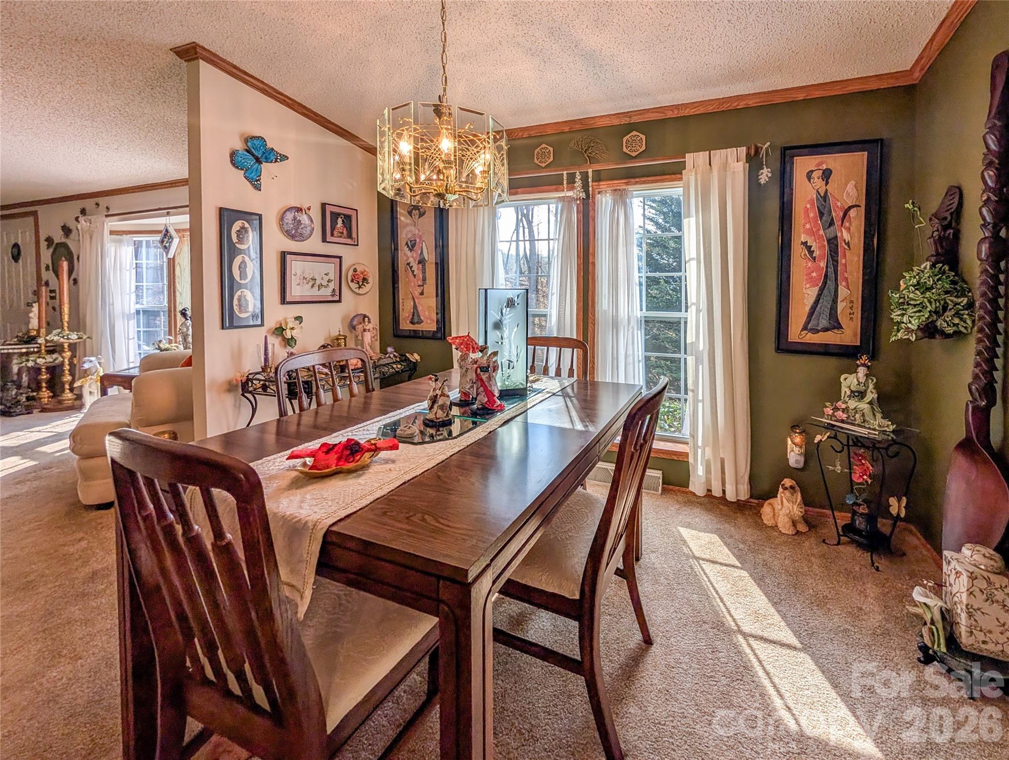 1372 Lickskillet Road — Burnsville
