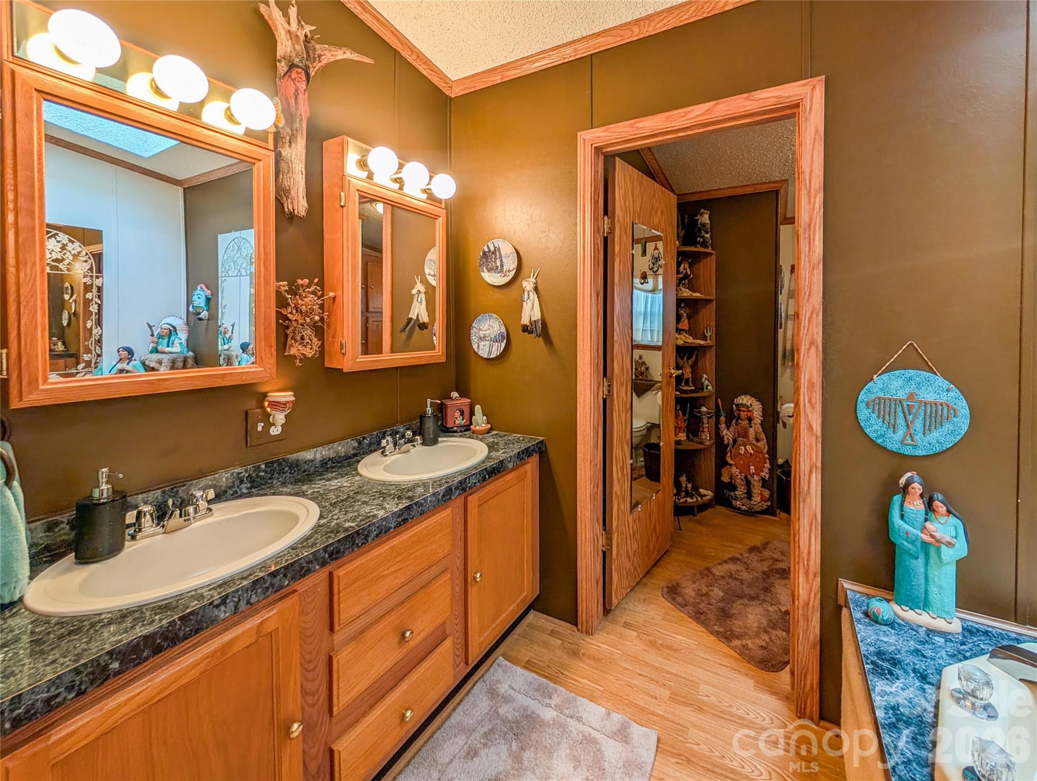 1372 Lickskillet Road — Burnsville
