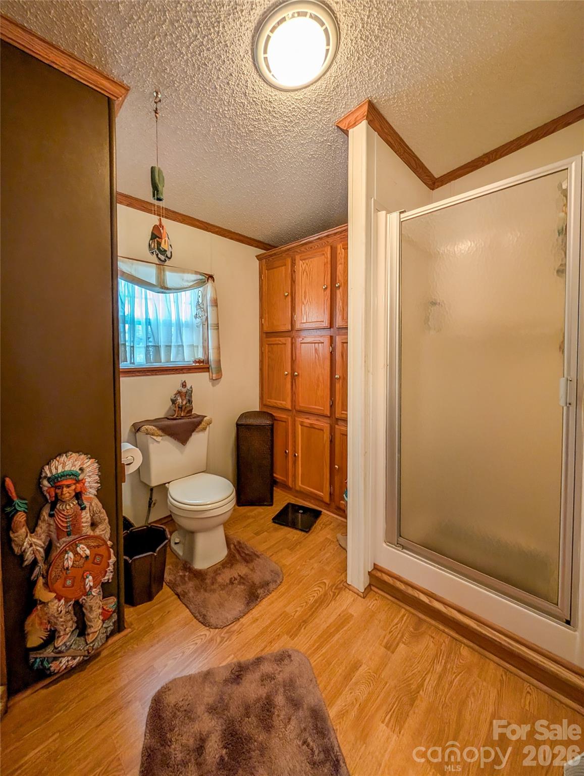 1372 Lickskillet Road — Burnsville