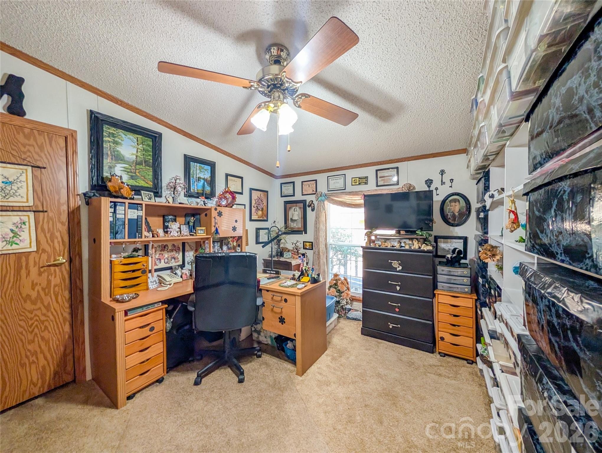 1372 Lickskillet Road — Burnsville