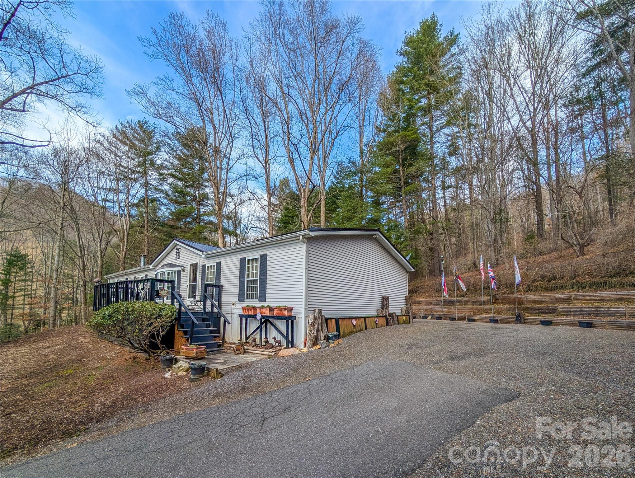1372 Lickskillet Road — Burnsville