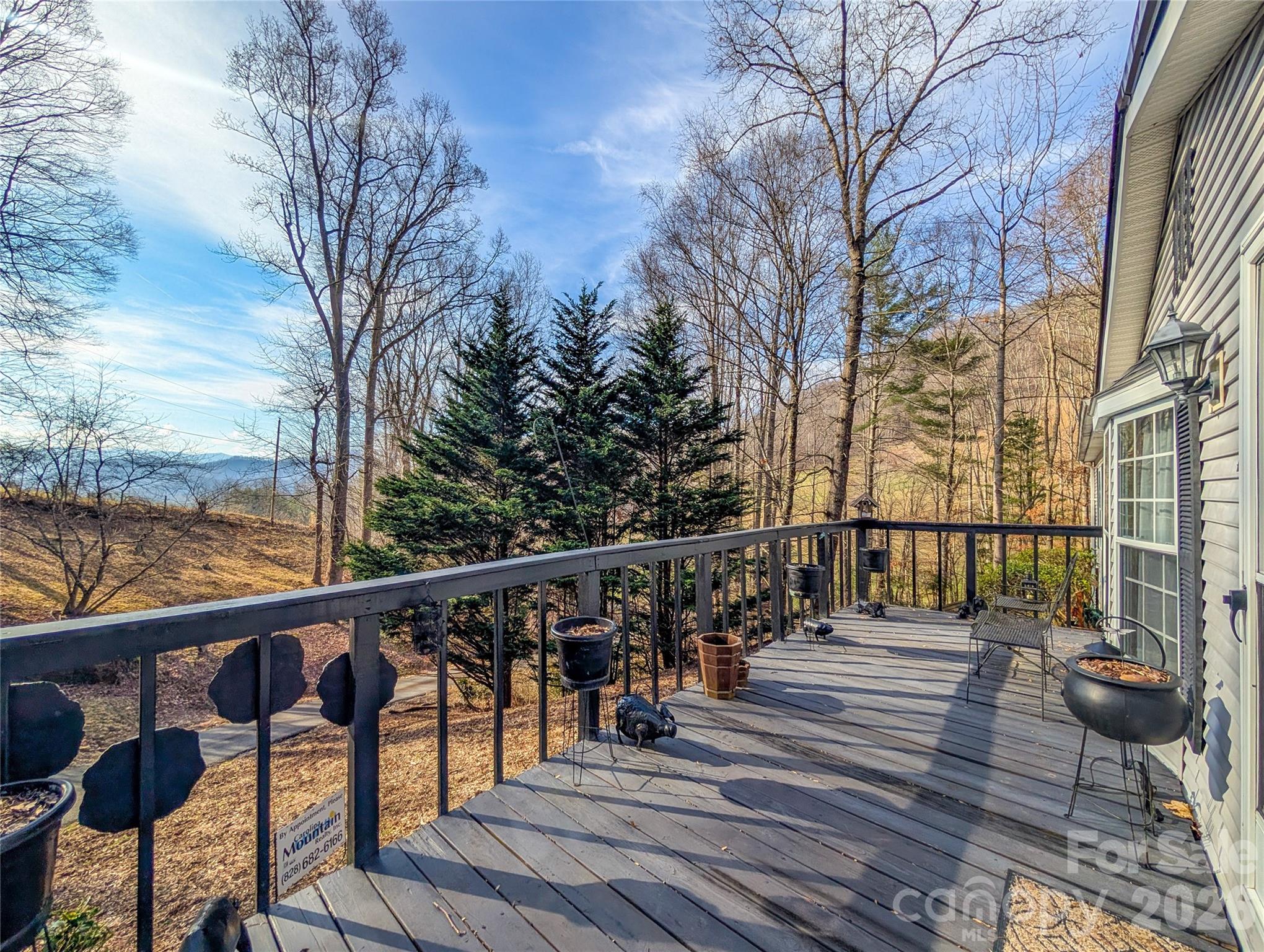 1372 Lickskillet Road — Burnsville