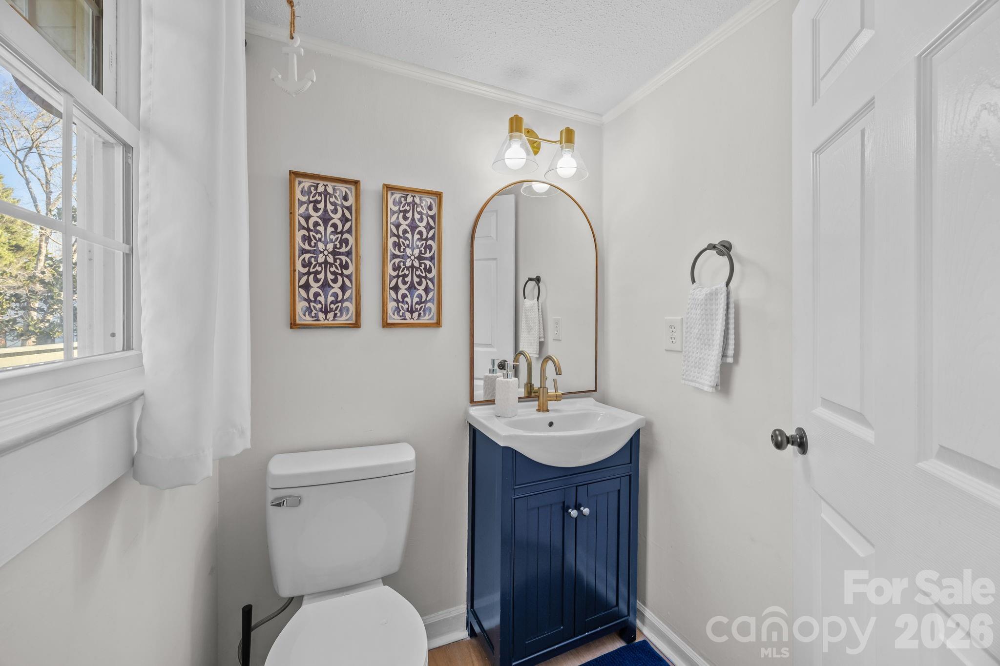 145 Saint Charles Avenue NE — Concord