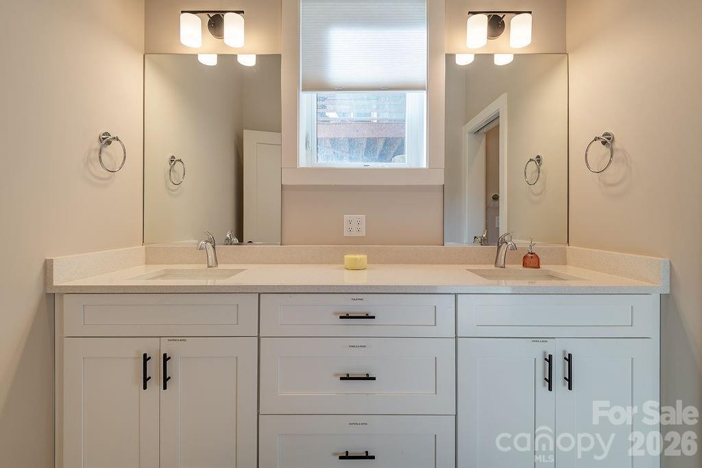 21 Orrinel Way — Asheville